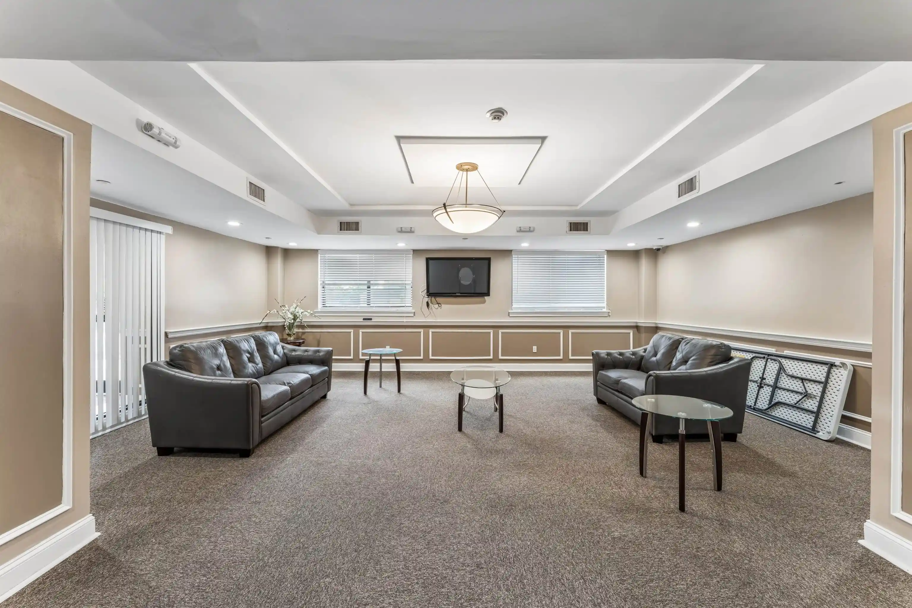 Homes for sale in East Orange, NJ | 60 Parkway Dr #1M, East Orange, NJ 07017 | MLS# 260013098