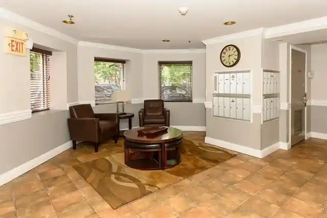 4th image of 109 Jackson St, Hoboken, NJ 07030