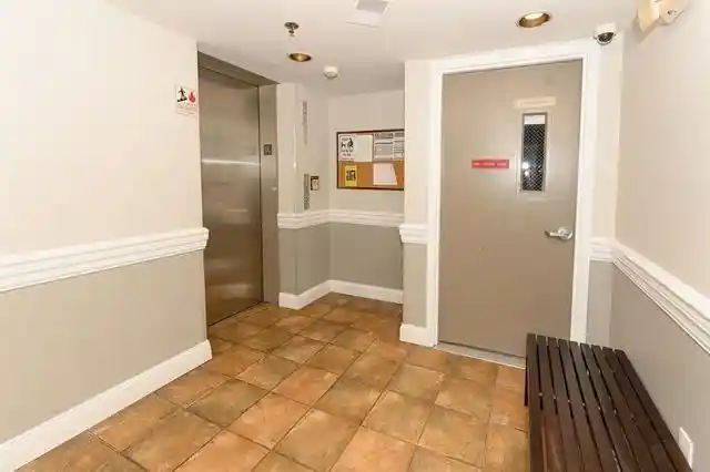 5th image of 109 Jackson St, Hoboken, NJ 07030