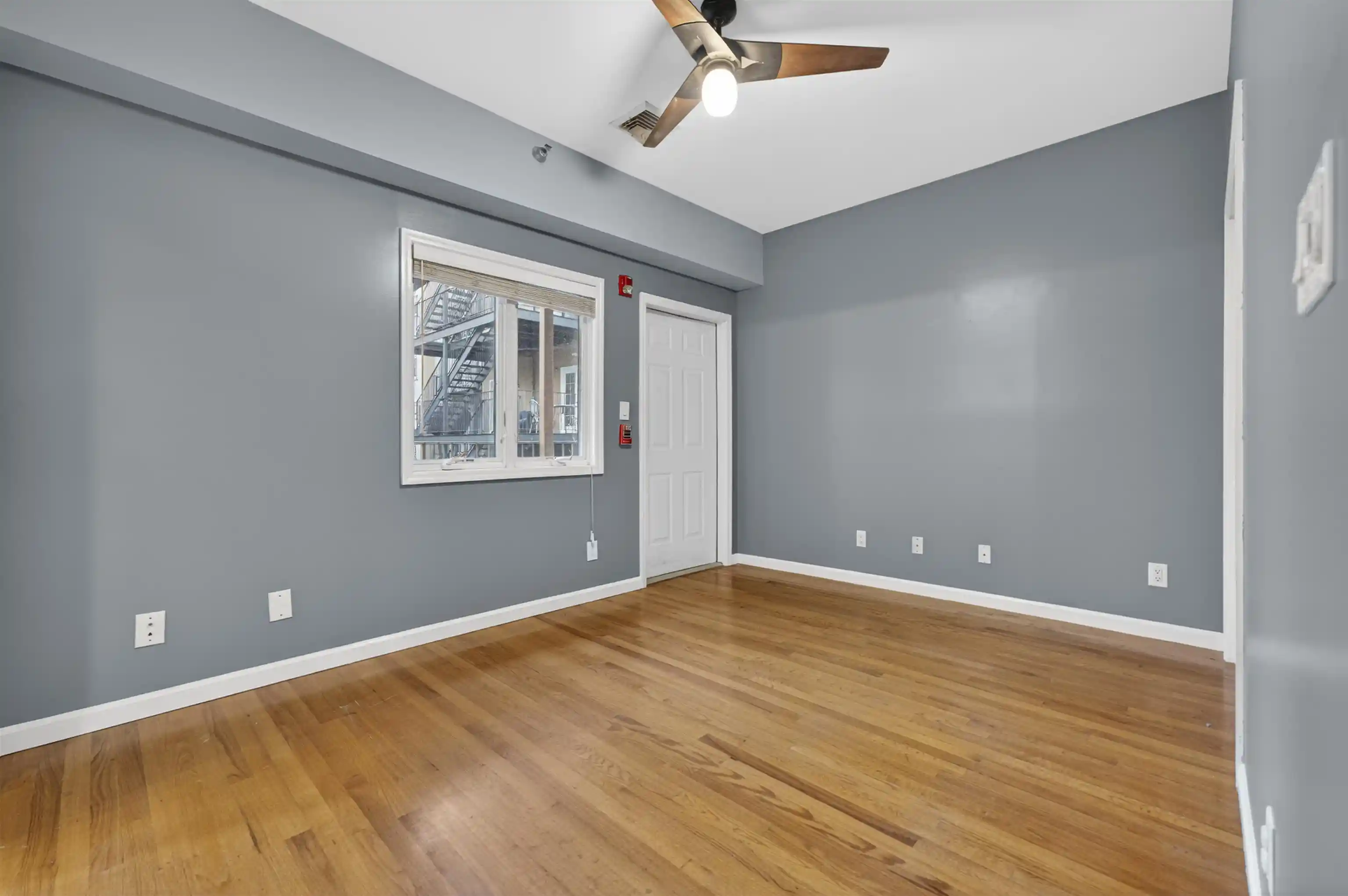 Photo 3 of Sale Pending at 309 2nd Street #1, Hoboken, NJ 07030 | MLS# 260013120 | Listing updated on 2026-09-01