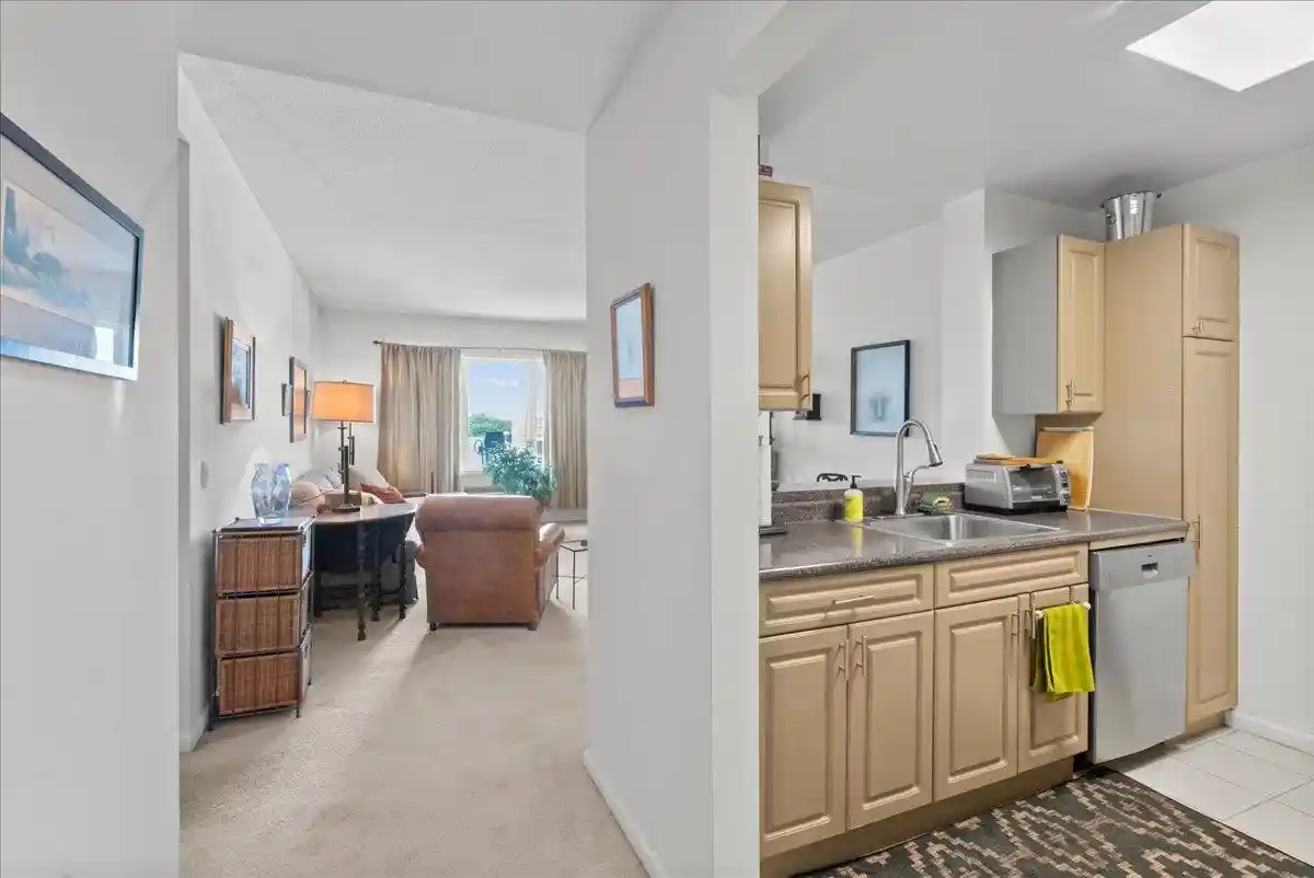 5th image of 1104 City Pl, Edgewater, NJ 07020 | MLS# 260013154