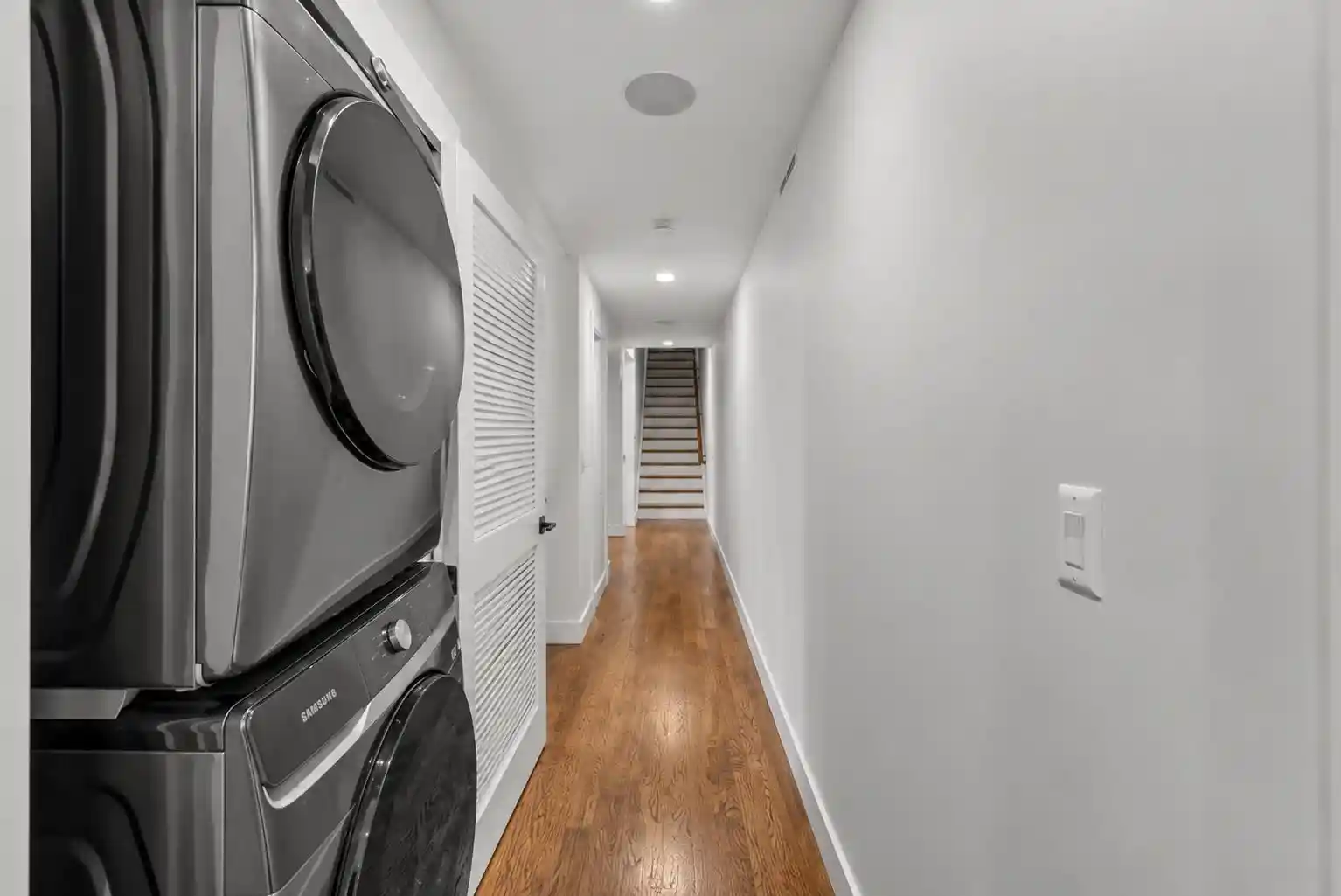 3rd image of 66 Corbin Ave, Jersey City, NJ 07306