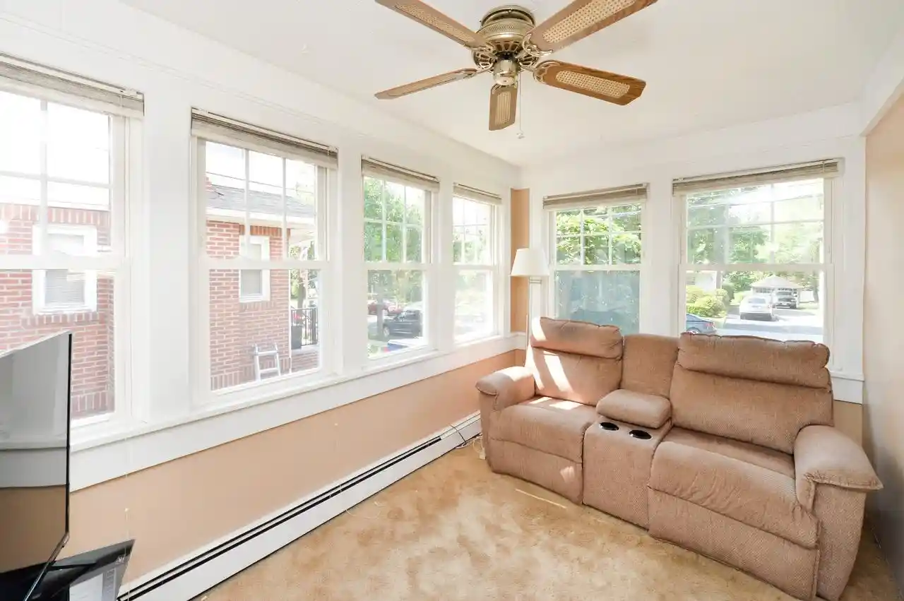 Homes for sale in Ridgefield Park, NJ | 76 Poplar St, Ridgefield Park, NJ 07660 | MLS# 260013179