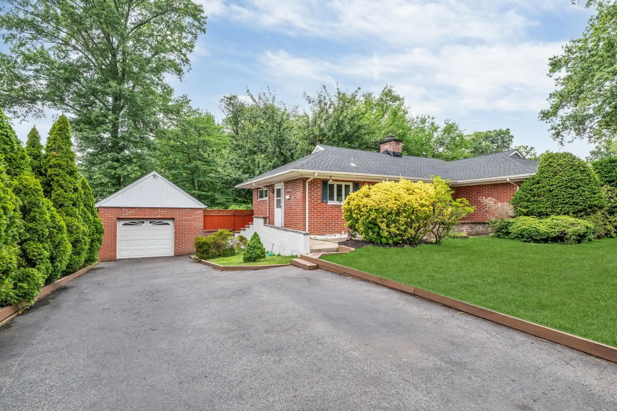 Homes for sale in Washington Township, NJ | 574 Chestnut St, Washington Township, NJ 07676 | MLS# 260013227