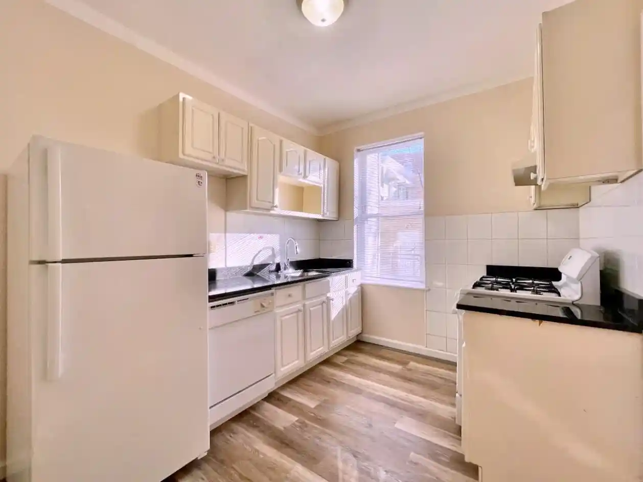 3rd image of 1614 Smt Ave, Crosswicks, NJ 07087