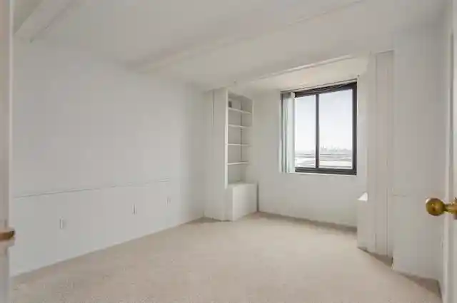 Homes for sale in Secaucus, NJ | 807 Harmon Cvs Tower, Secaucus, NJ 07094