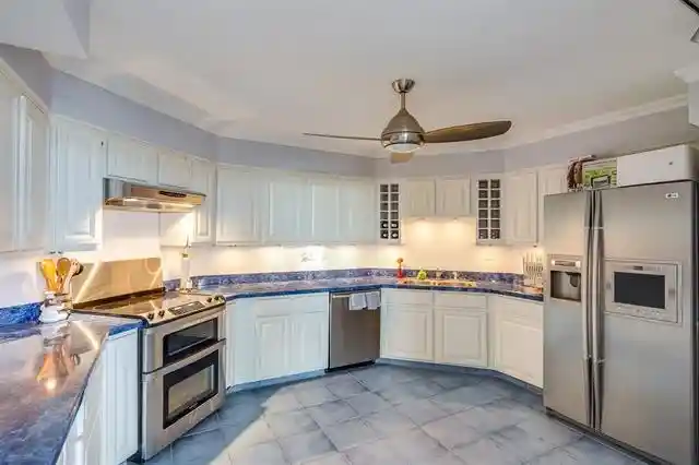 Homes for sale in Secaucus, NJ | 807 Harmon Cove Tower, Secaucus, NJ 07094 | Houzeo