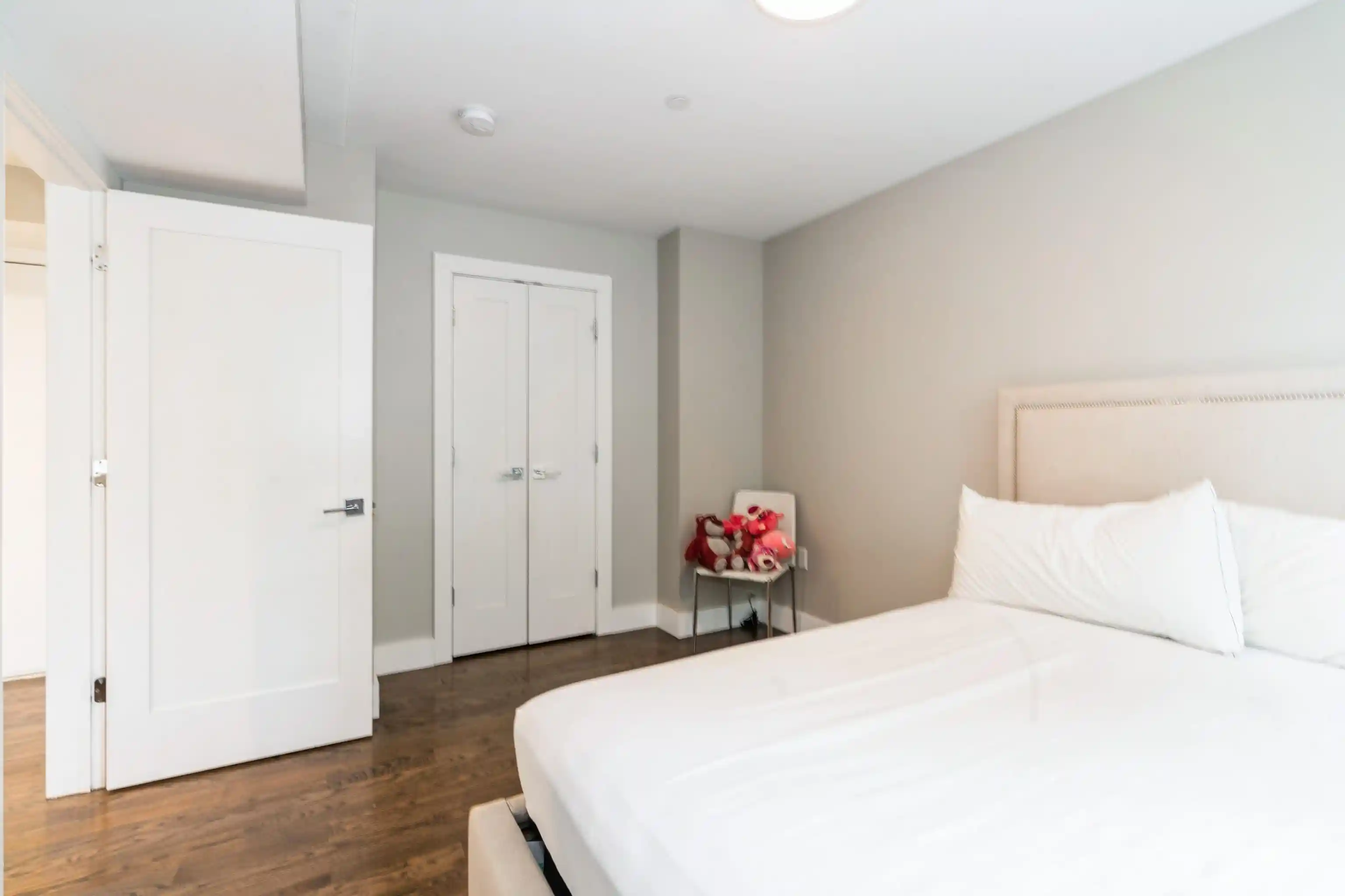 4th image of 126 Delaware Ave, Jersey City, NJ 07306