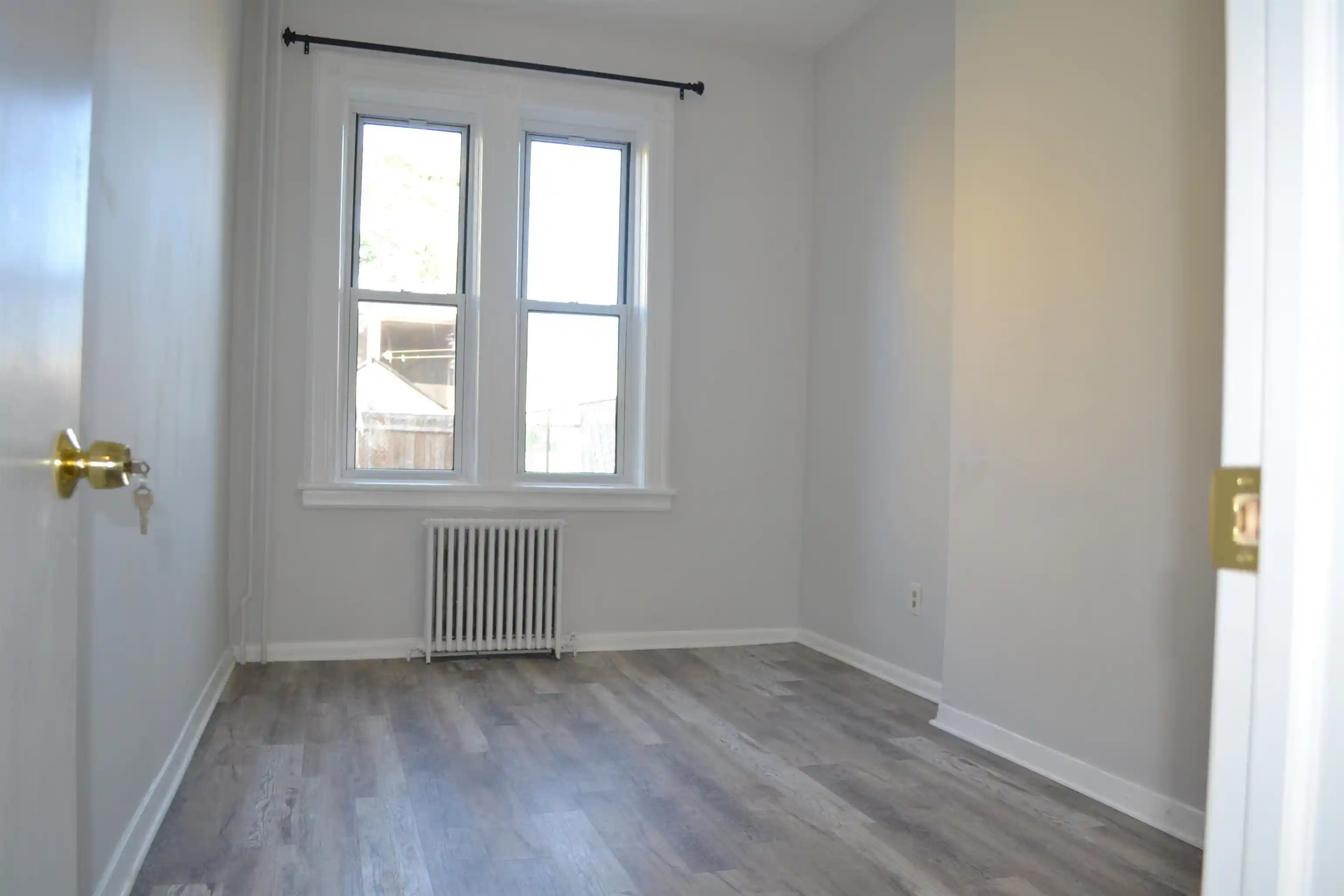 22nd image of 2305 New York Ave, Union City, NJ 07087 | MLS# 260013350