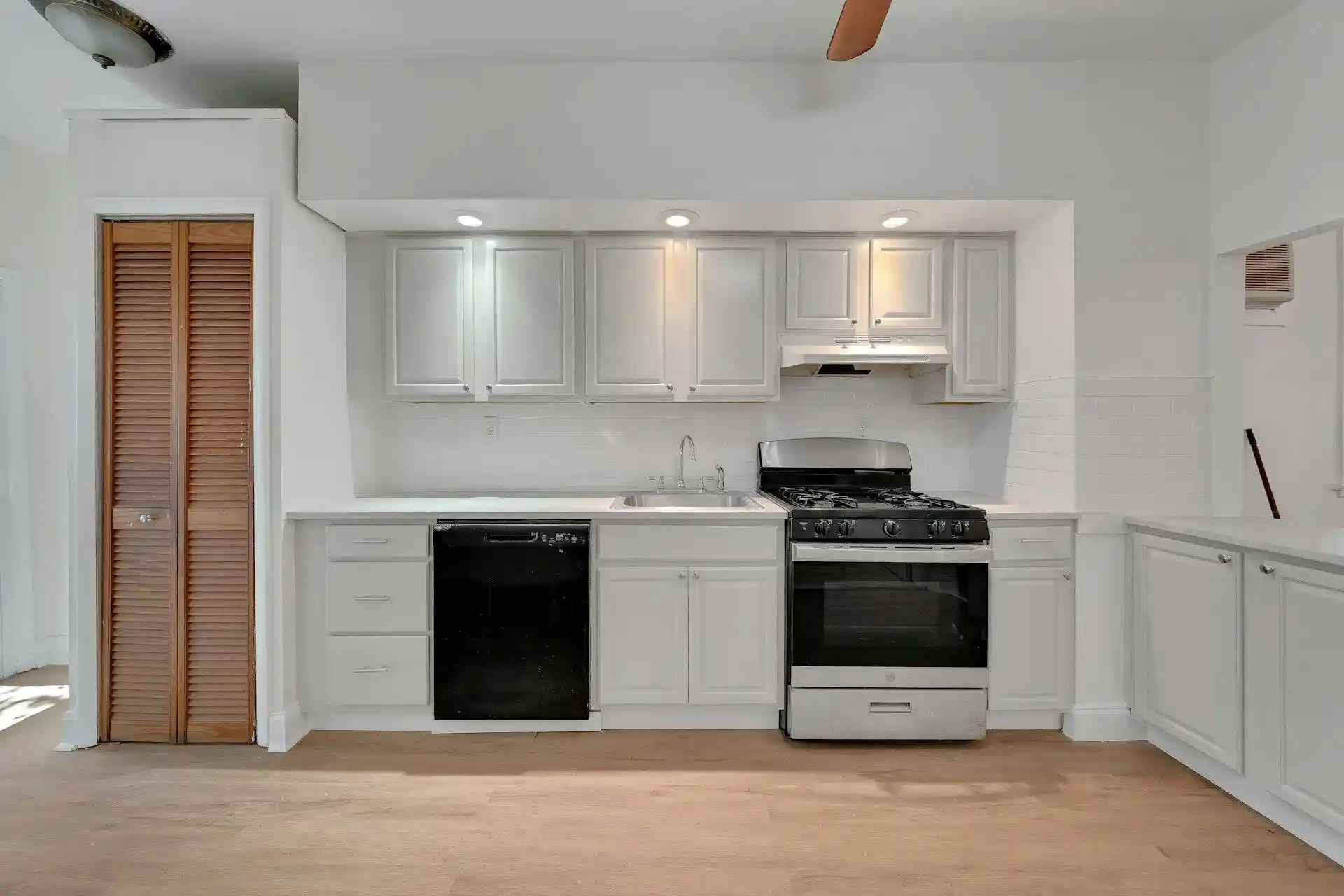 Photo 2 of Sale Pending at 94 West 43rd St, Bayonne, NJ 07002 | MLS# 260013405 | Listing updated on 2026-09-15