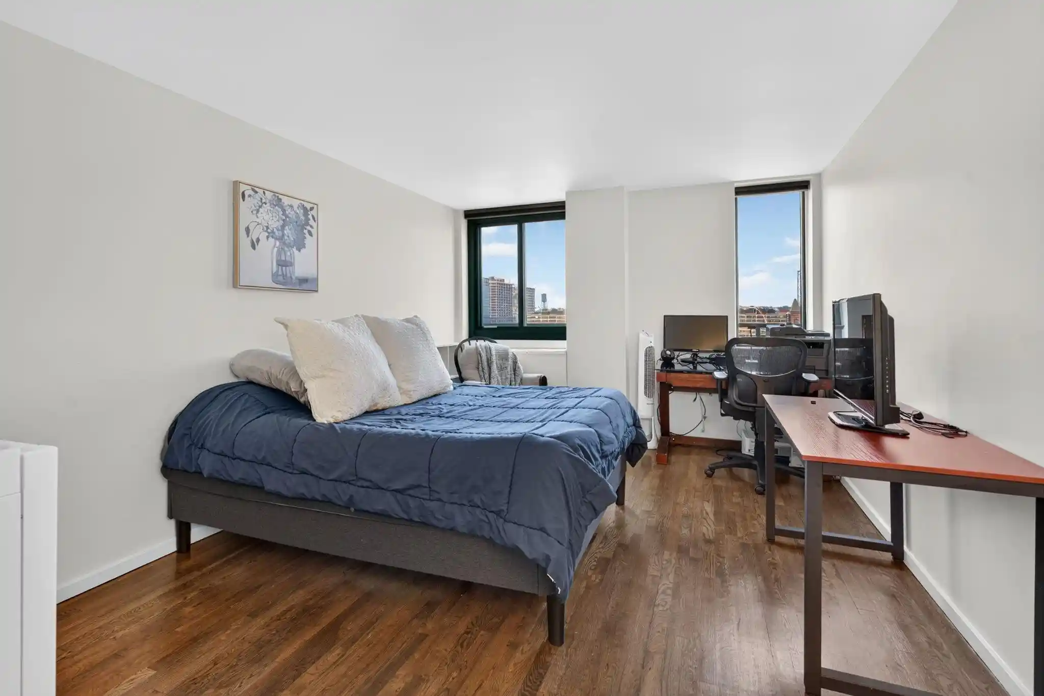 2nd image of 205 10Th St #8T, Jersey City, NJ 07302 | MLS# 260013413