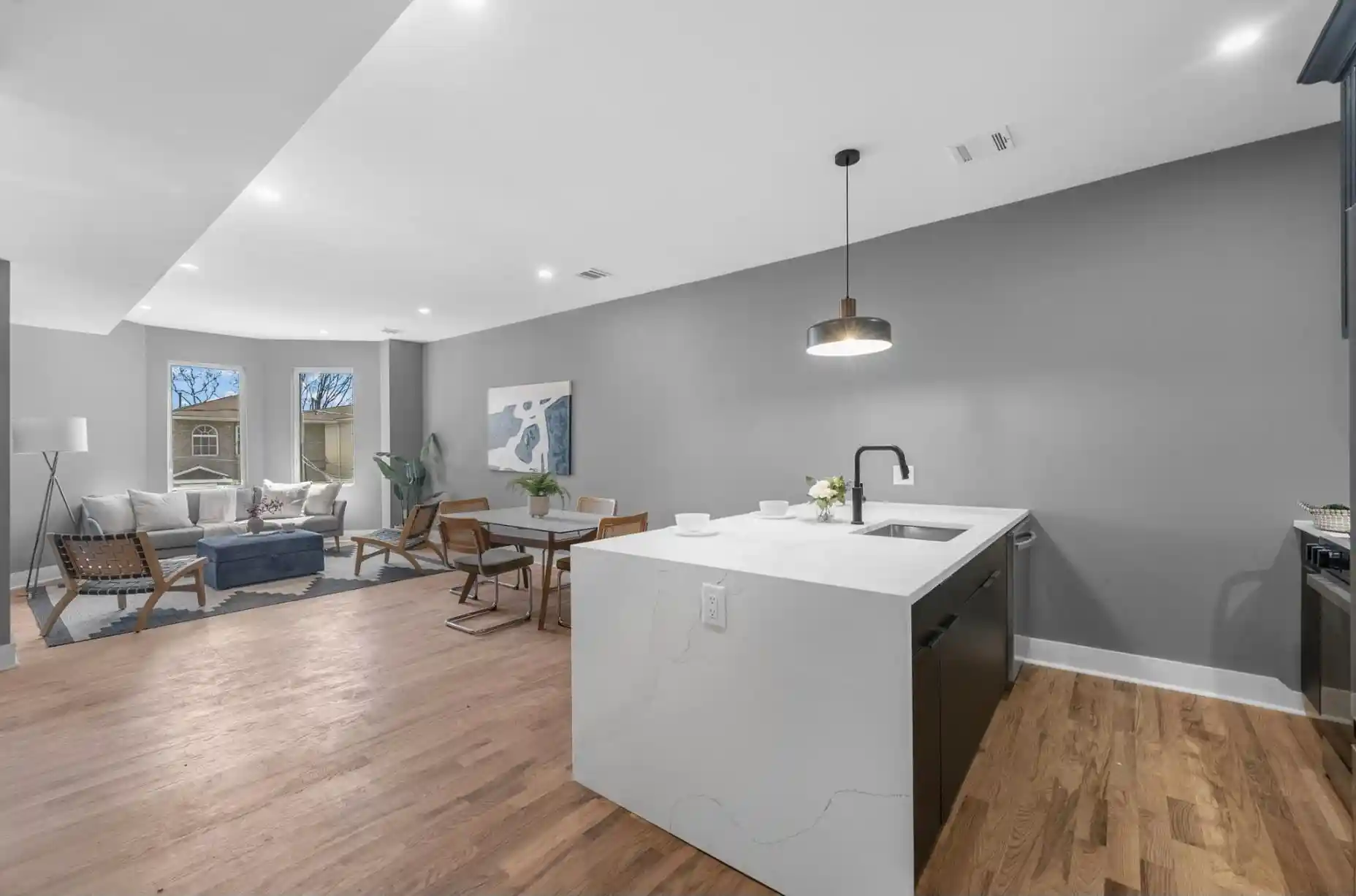 5th image of 219 Clerk St, Jersey City, NJ 07305