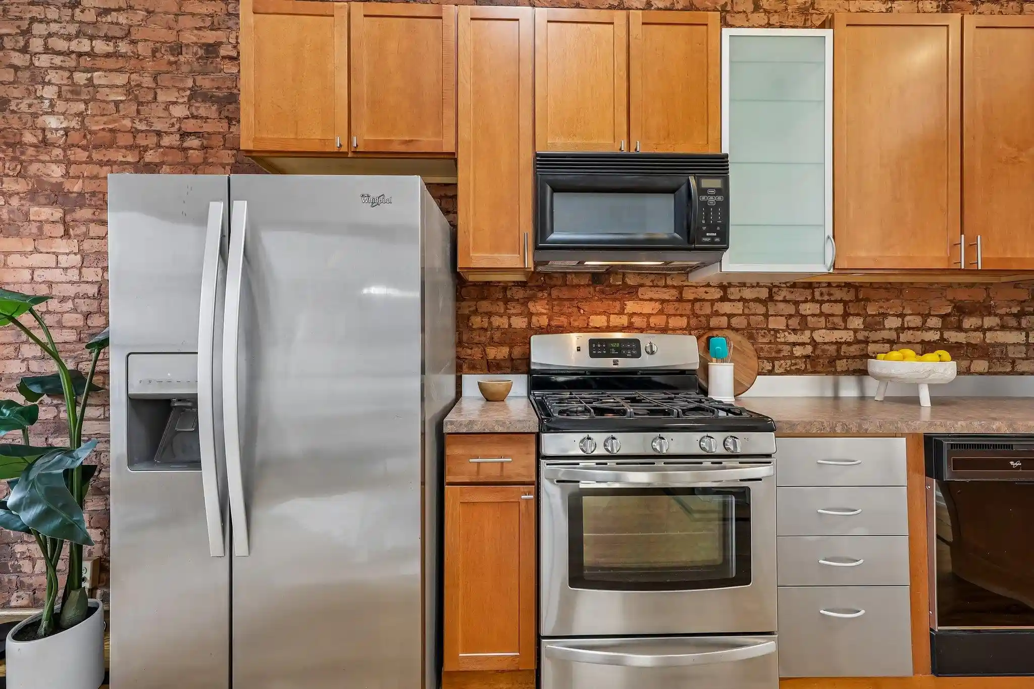 Photo 2 of Condo for sale at 515 Jersey Ave #6, Jersey City, NJ 07302 | MLS# 260013465 | Listing updated on 2026-09-14