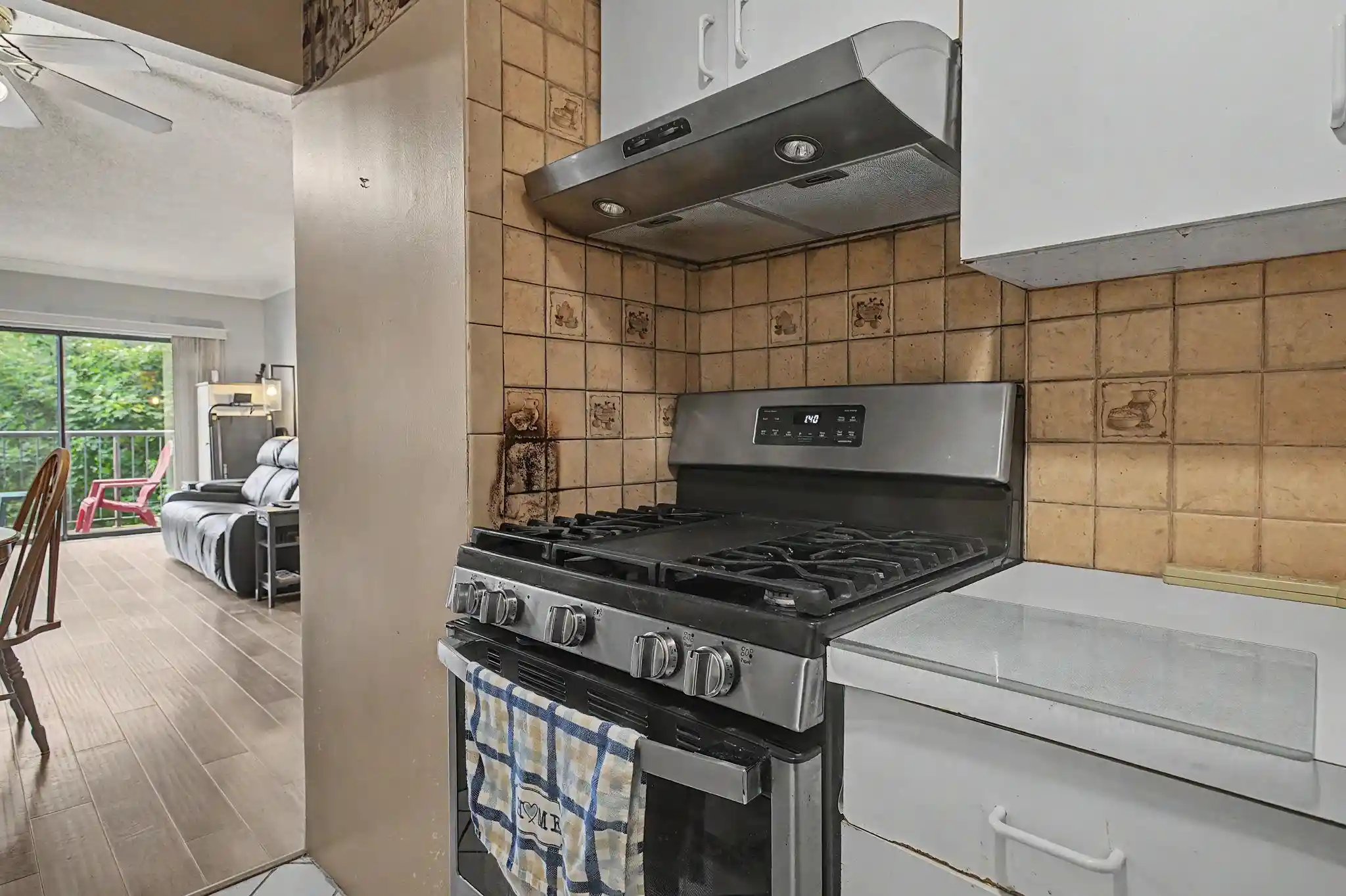 2nd image of 318 38Th St, Union City, NJ 07087