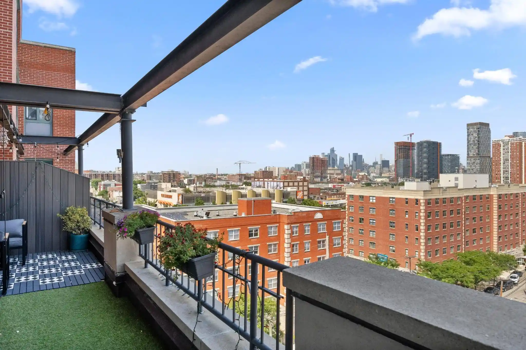 2nd image of 205 10Th St, Jersey City, NJ 07302