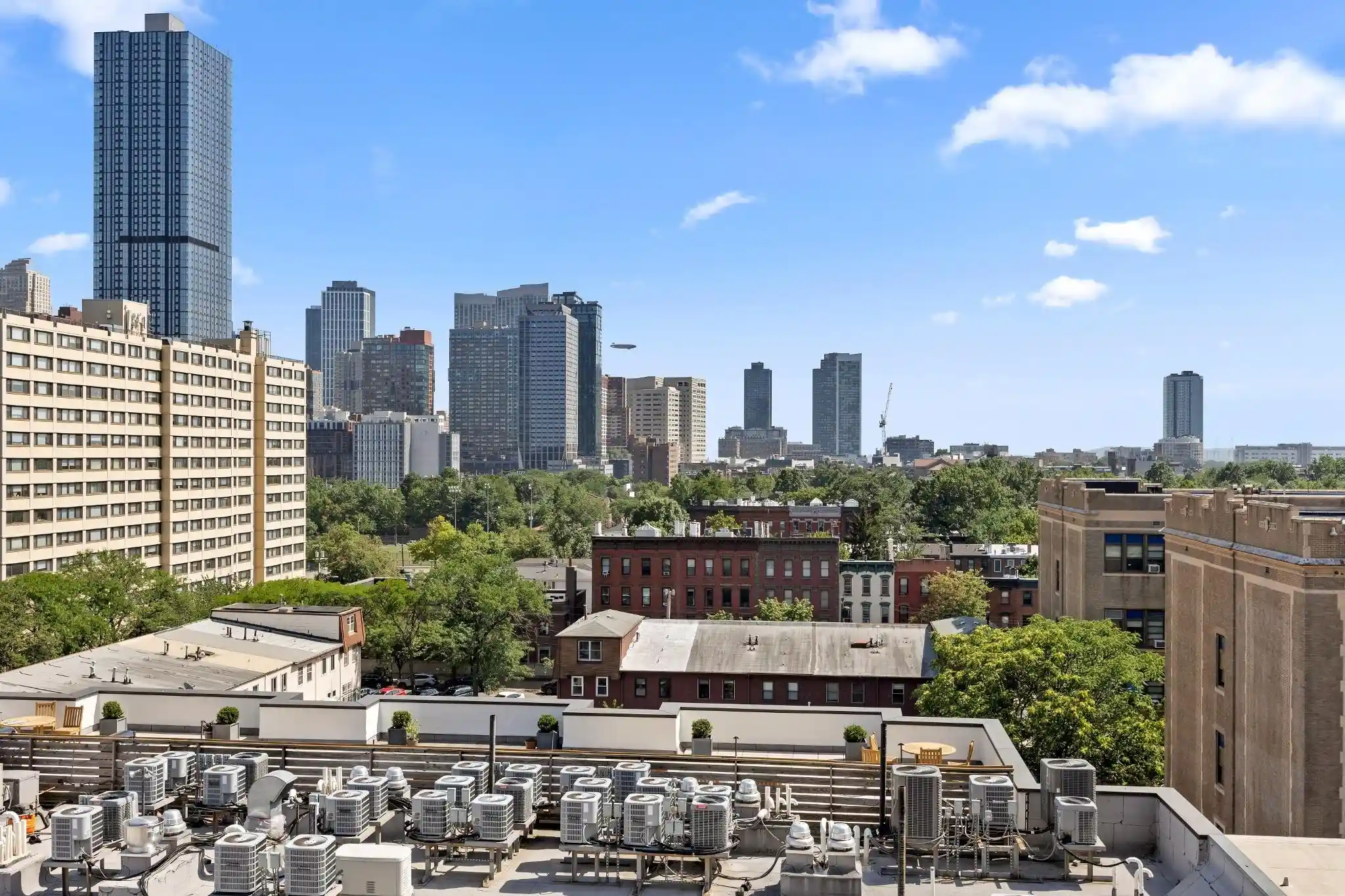 5th image of 205 10Th St, Jersey City, NJ 07302