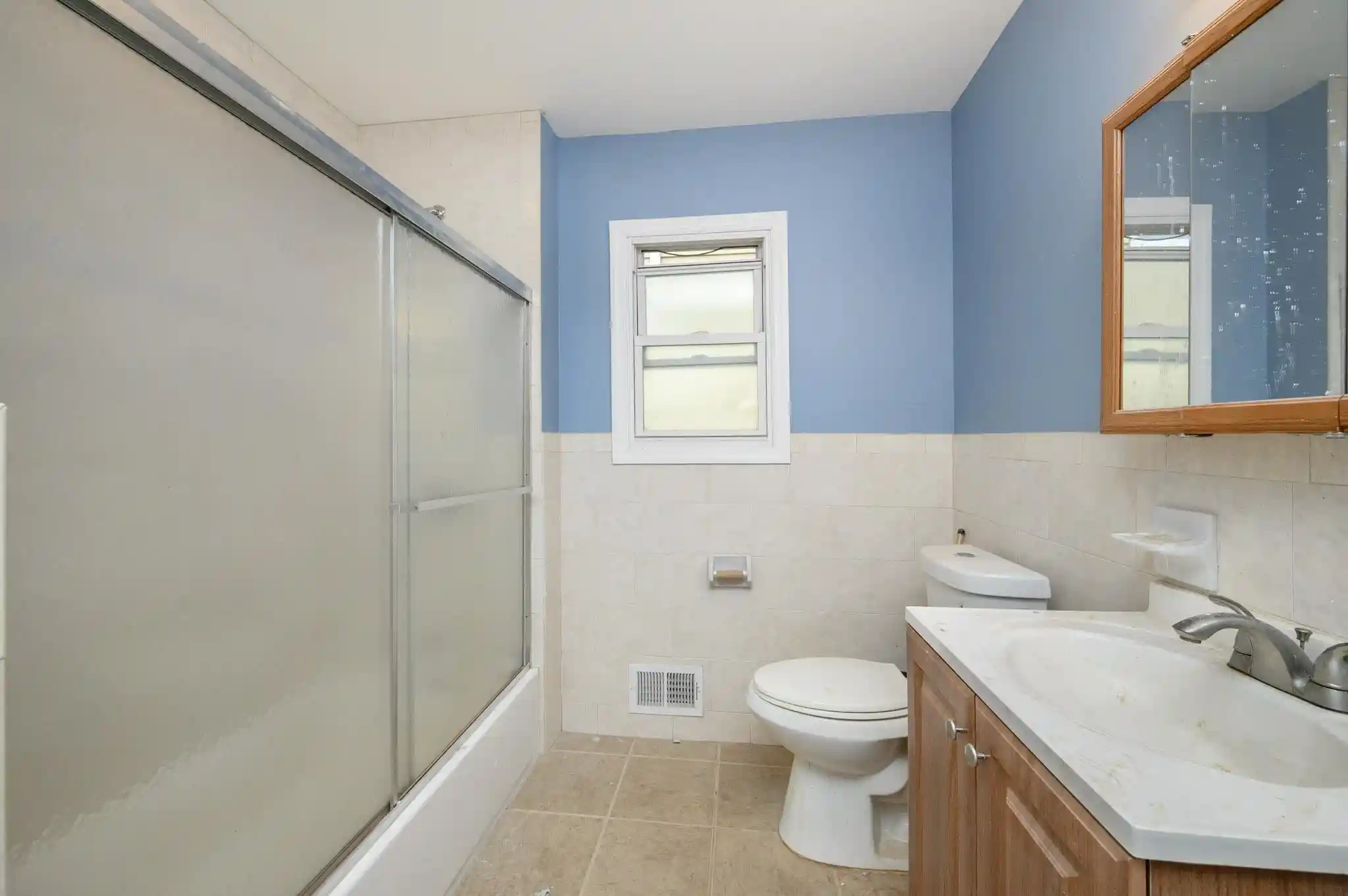 Photo 3 of Sale Pending at 197 West 26th St, Bayonne, NJ 07002 | MLS# 260013518 | Listing updated on 2026-08-11