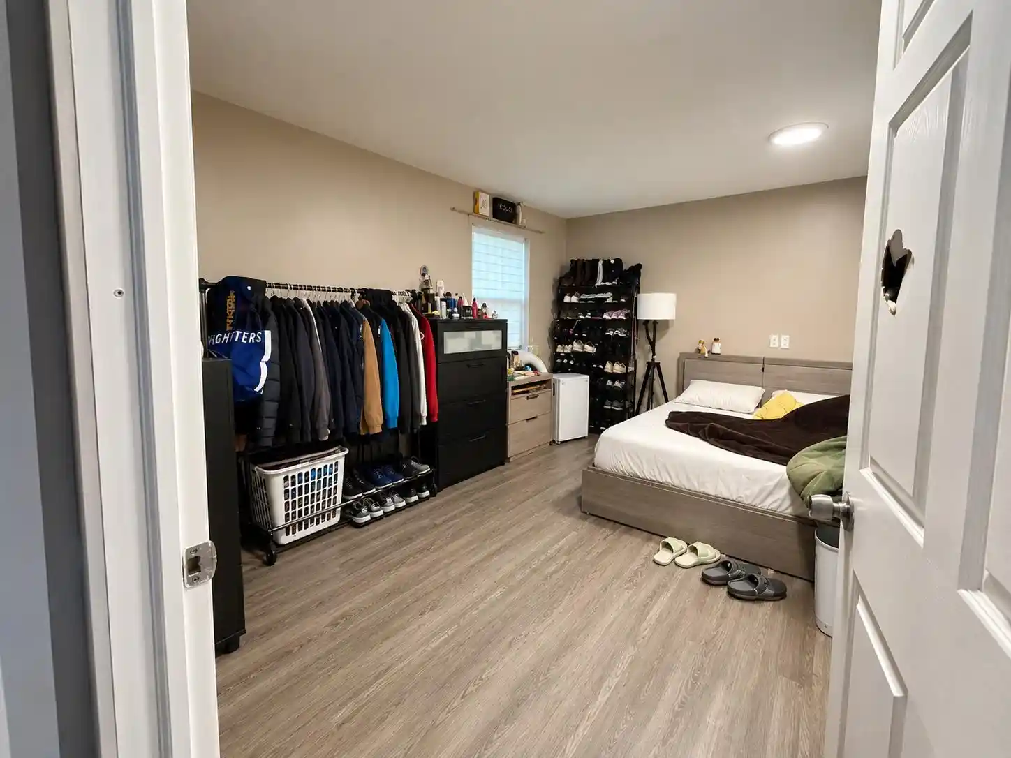 3rd image of 242 Rosa Parks Blvd, Paterson, NJ 07501 | MLS# 260013522