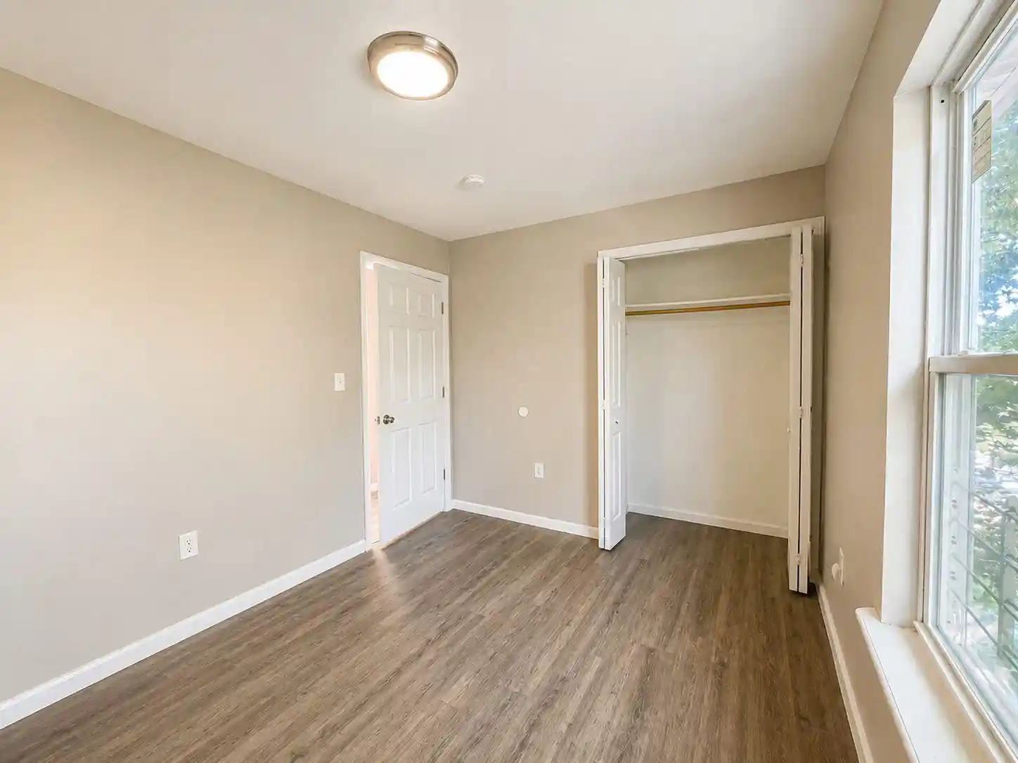 21st image of 242 Rosa Parks Blvd, Paterson, NJ 07501 | MLS# 260013522