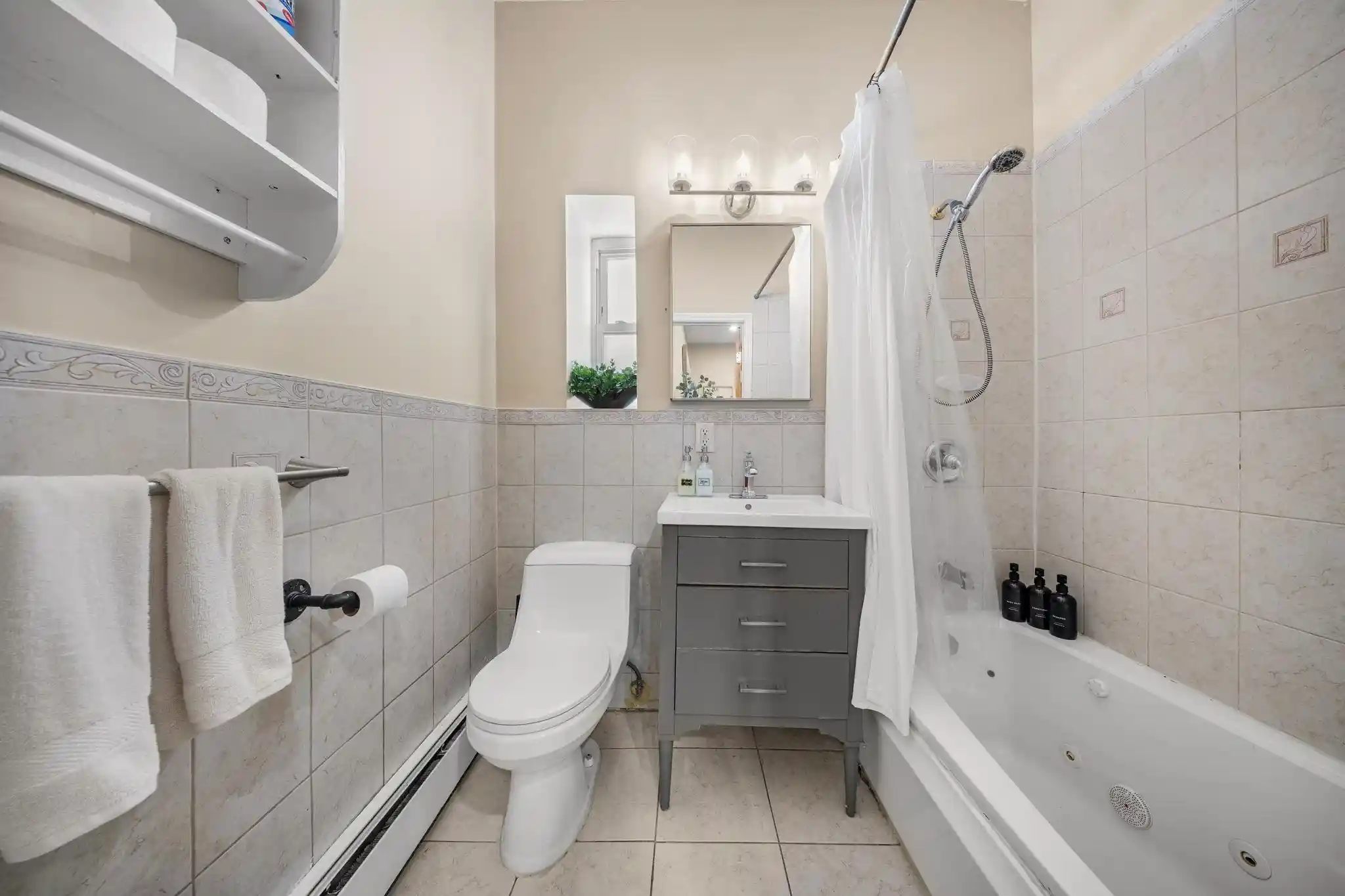 2nd image of 73 Palisade Ave #1, Jersey City, NJ 07306 | MLS# 260013526