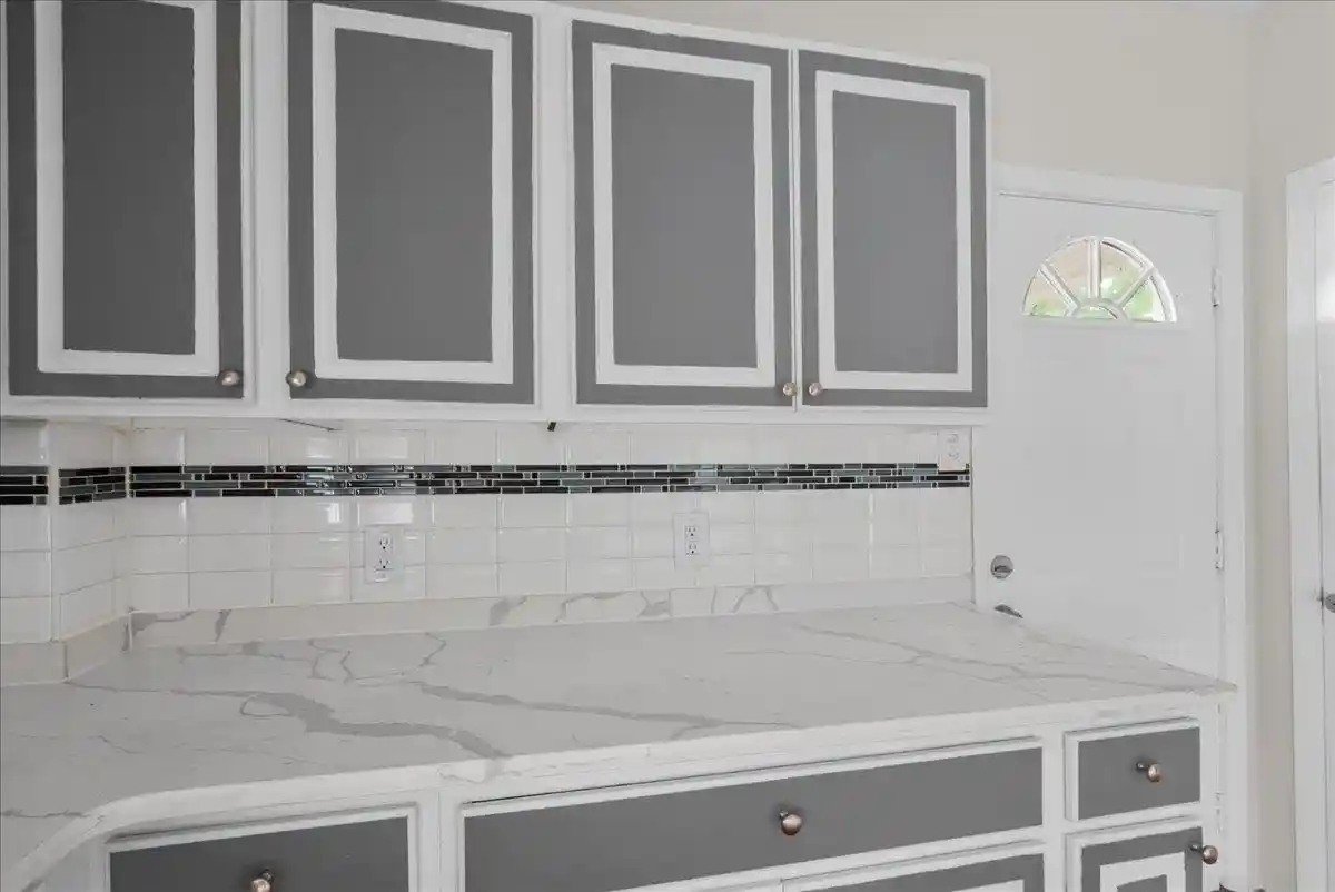 Photo 3 of Sale Pending at 668 Palisade Ave, Jersey City, NJ 07307 | MLS# 260013626 | Listing updated on 2026-08-04