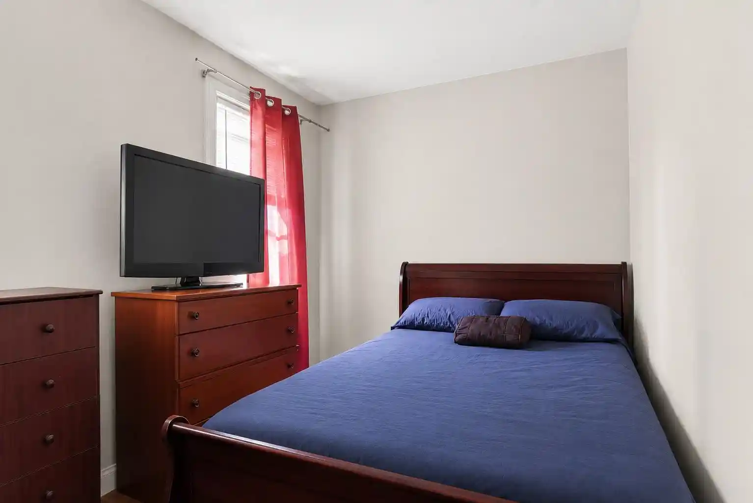 3rd image of 18 Stevens Ave, Jersey City, NJ 07305 | MLS# 260013644