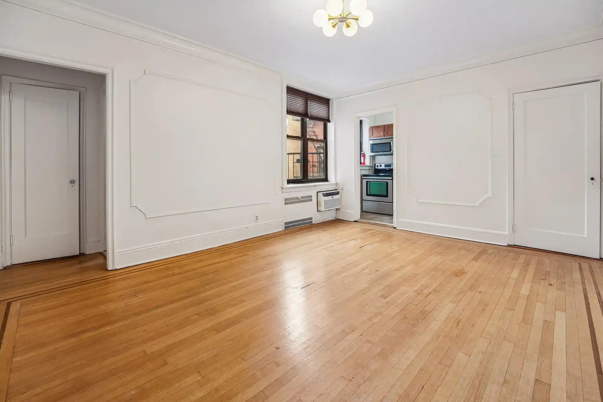 2nd image of 1015 Washington St, Hoboken, NJ 07030