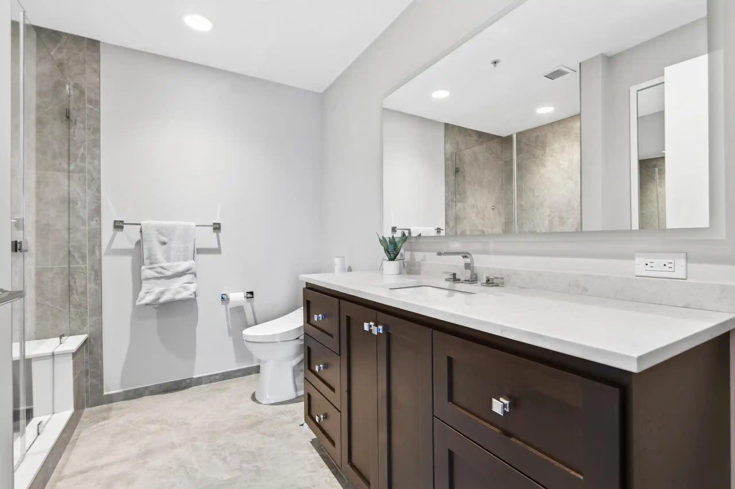 Photo 3 of Condo for sale at 77 Hudson St #4704, Jersey City, NJ 07302 | MLS# 260013714 | Listing updated on 2026-07-15