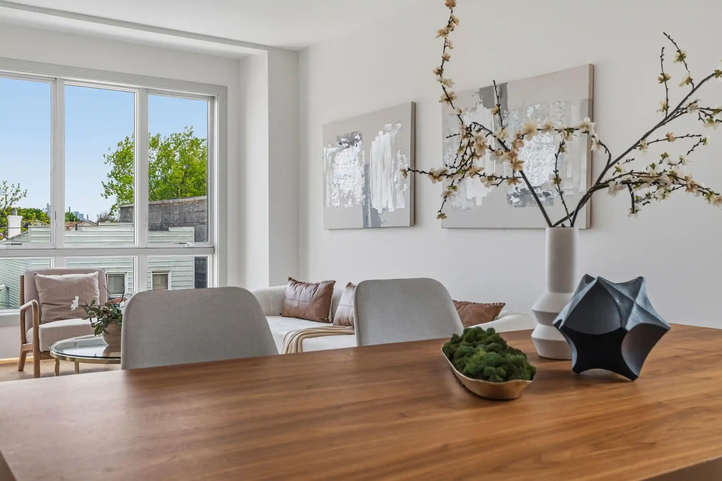 4th image of 161 Woodlawn Ave, Jersey City, NJ 07305