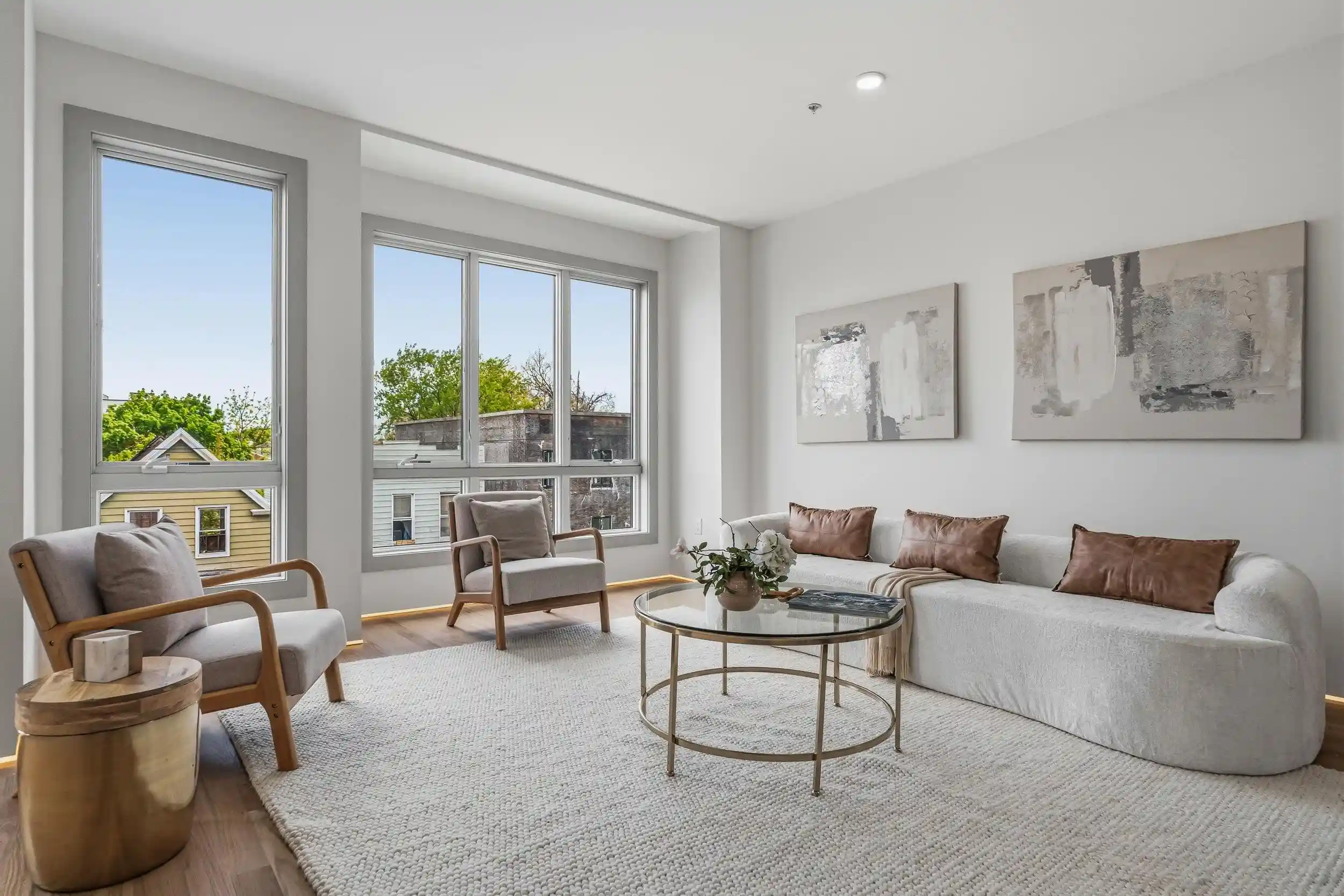 5th image of 161 Woodlawn Ave, Jersey City, NJ 07305