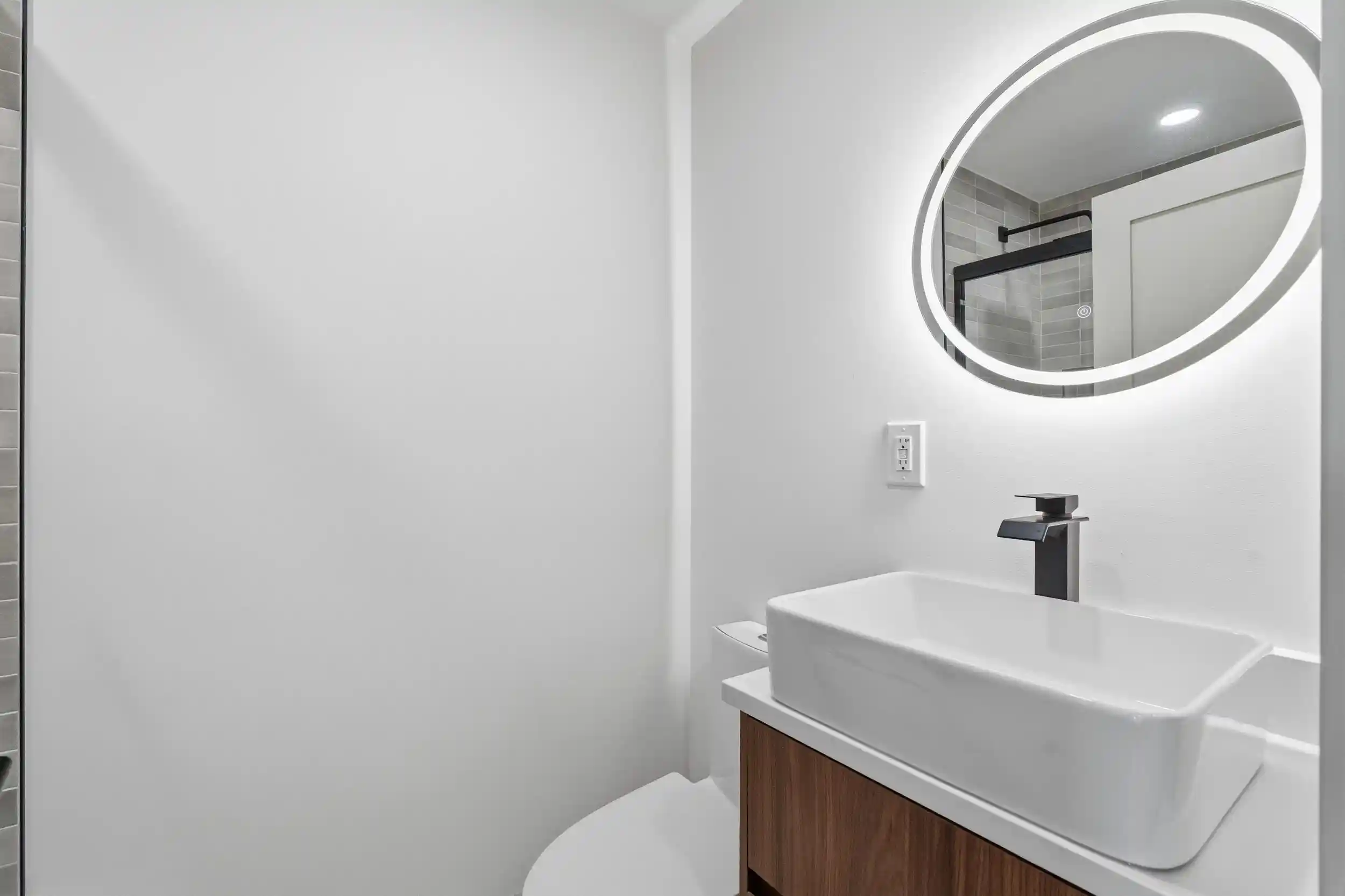 5th image of 161 Woodlawn Ave #1, Jersey City, NJ 07305 | MLS# 260013751