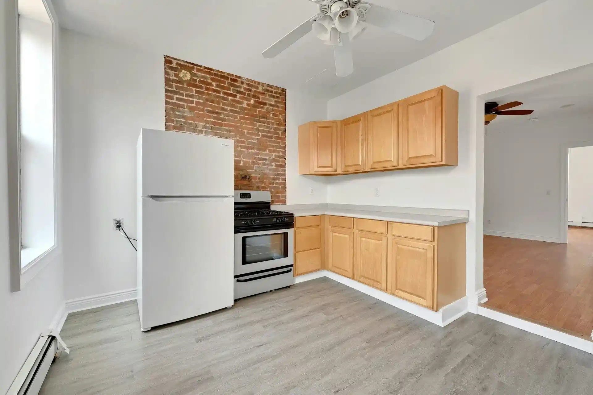 5th image of 331 E Grand St, Hoboken, NJ 07030