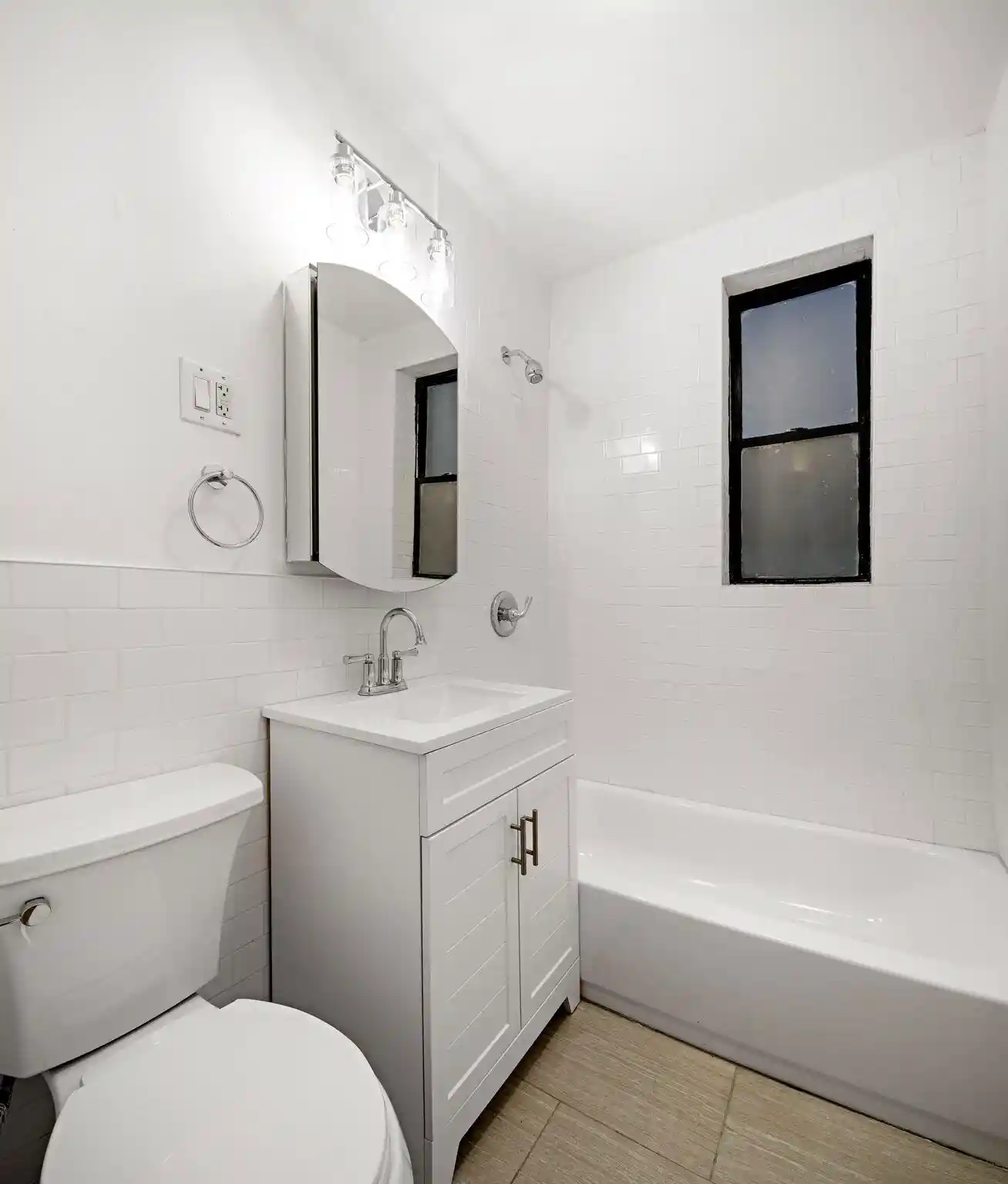 2nd image of 118 Corbin Ave, Jersey City, NJ 07306