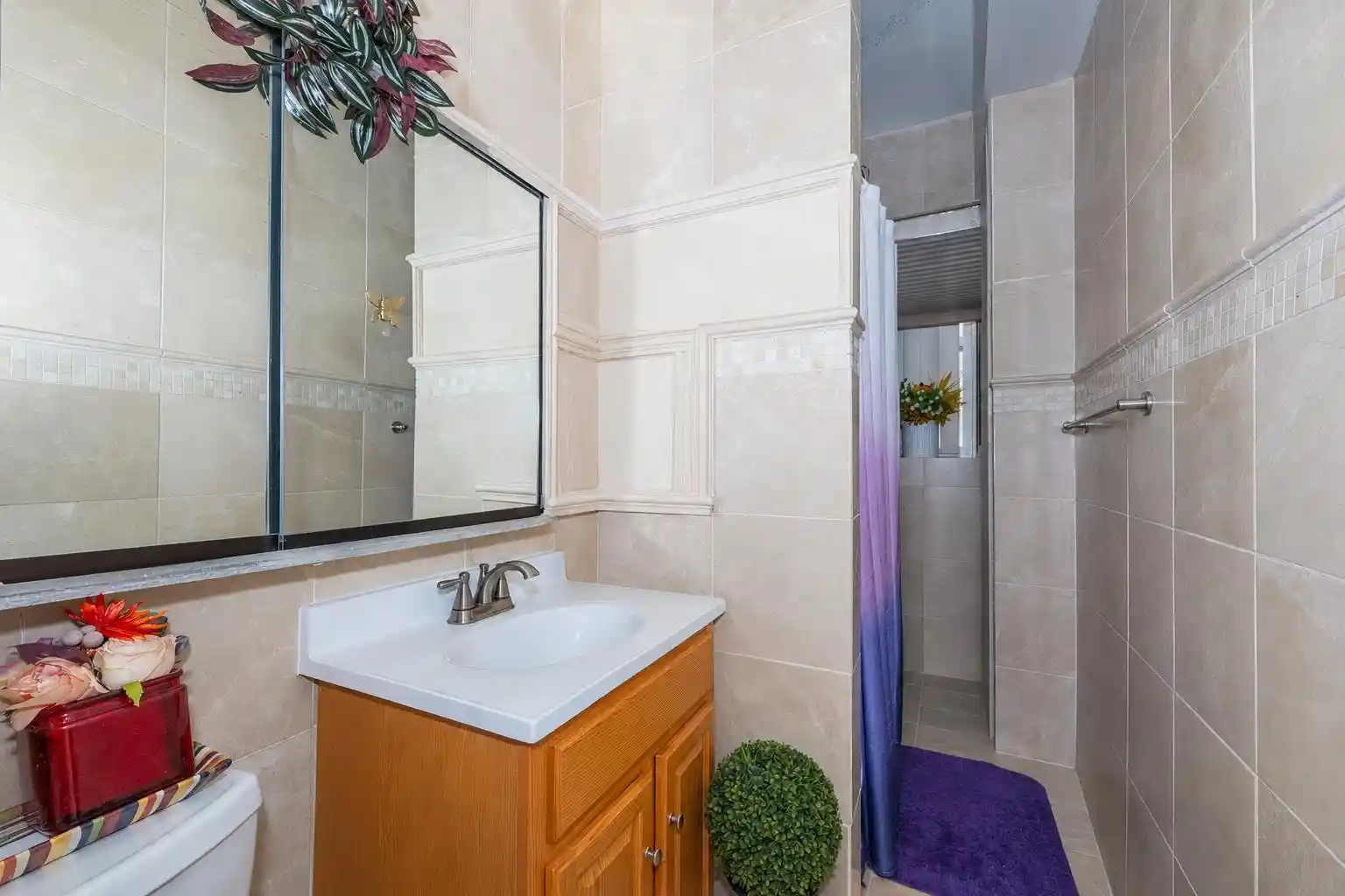 2nd image of 527 529 34th St #B1, Union City, NJ 07087 | MLS# 260013971