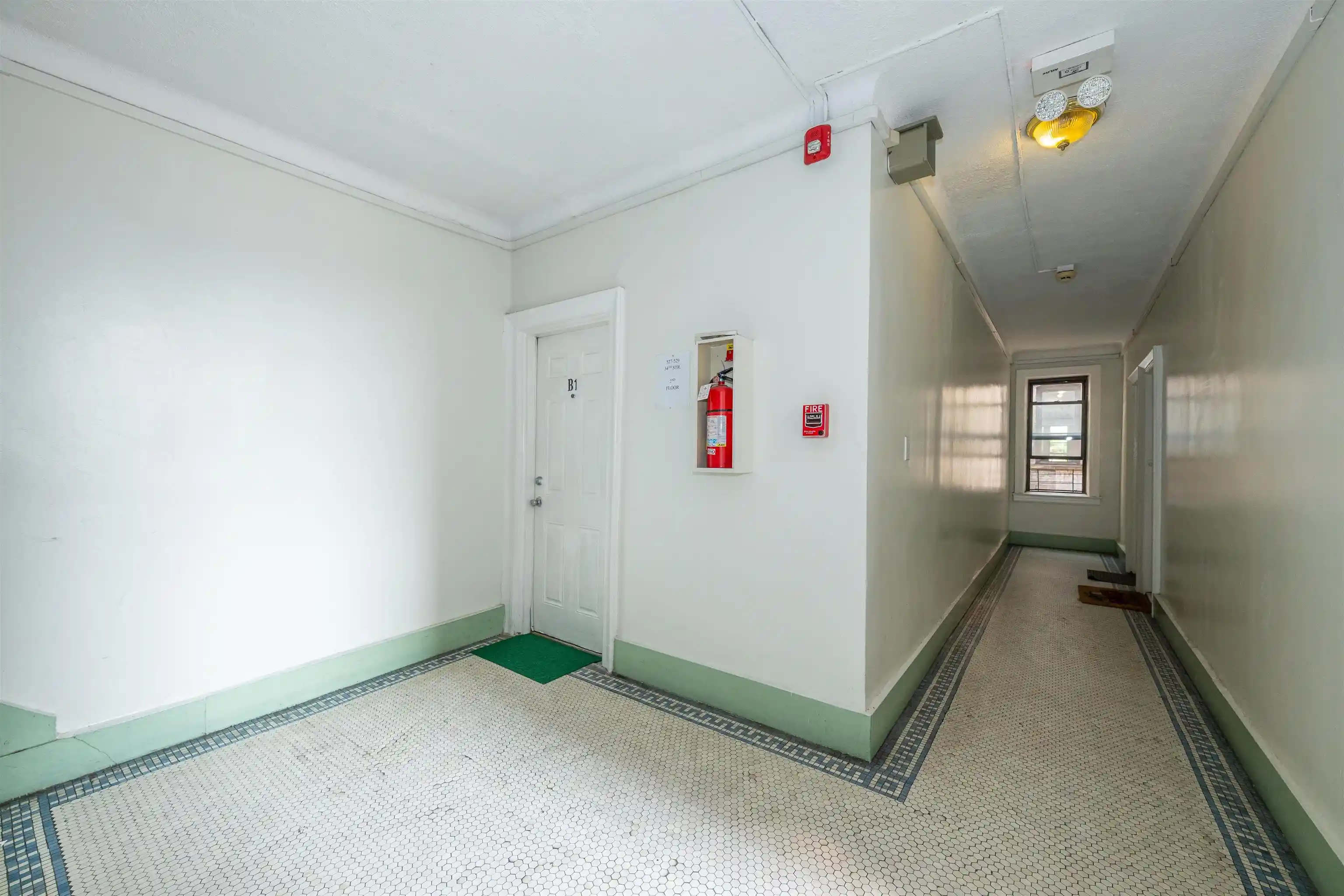 4th image of 527-529 34Th St #B1, Union City, NJ 07087 | MLS# 260013971