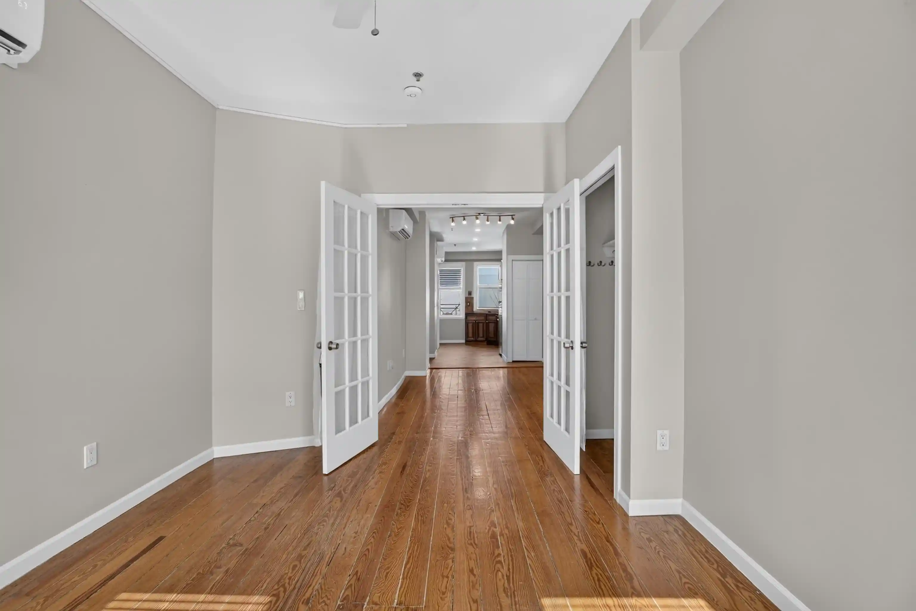 4th image of 60 Madison St, Hoboken, NJ 07030