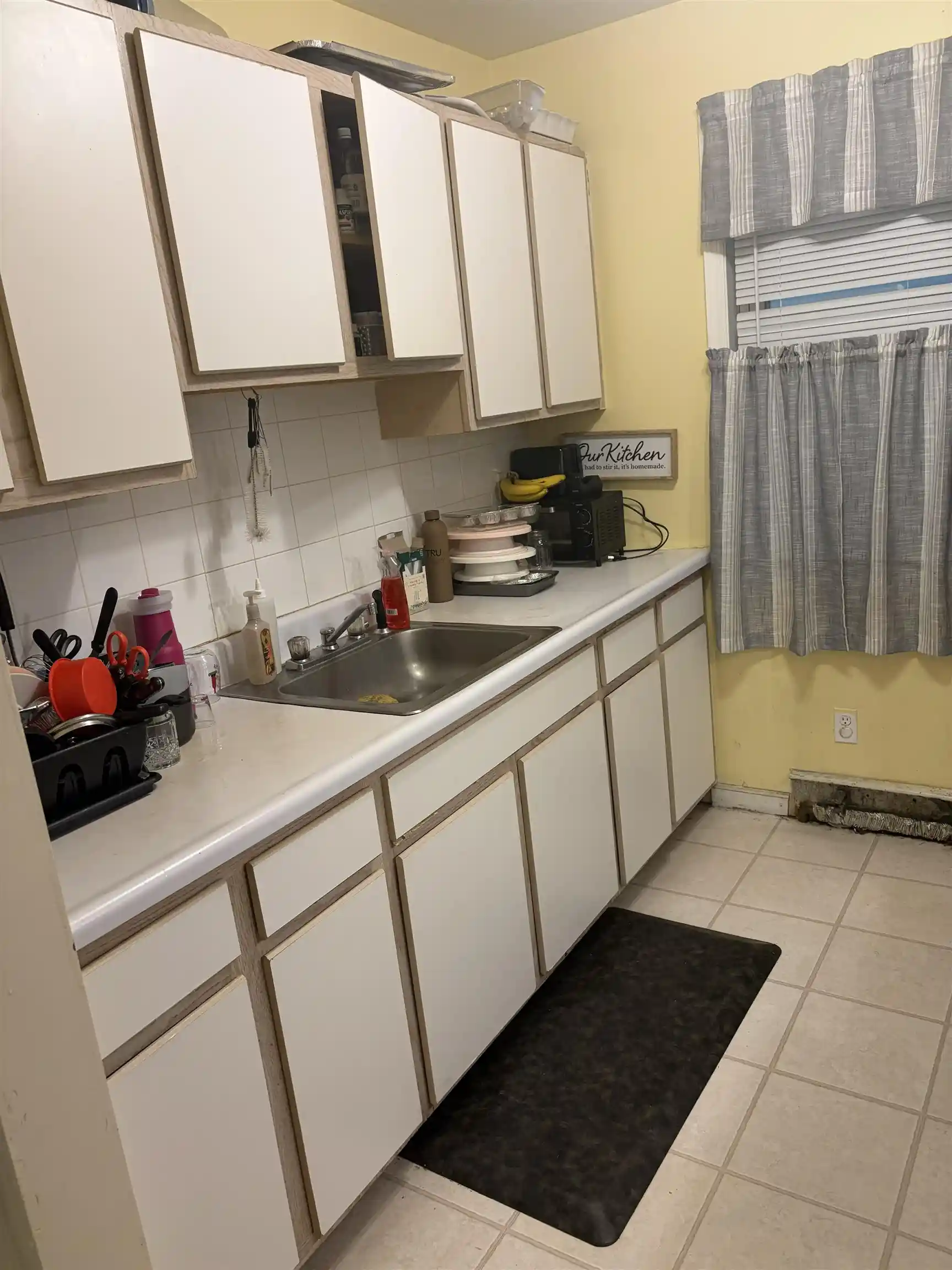 Photo 3 of House for sale at 35 Jewett Ave, Jersey City, NJ 07304 | MLS# 260013991 | Listing updated on 2026-07-16