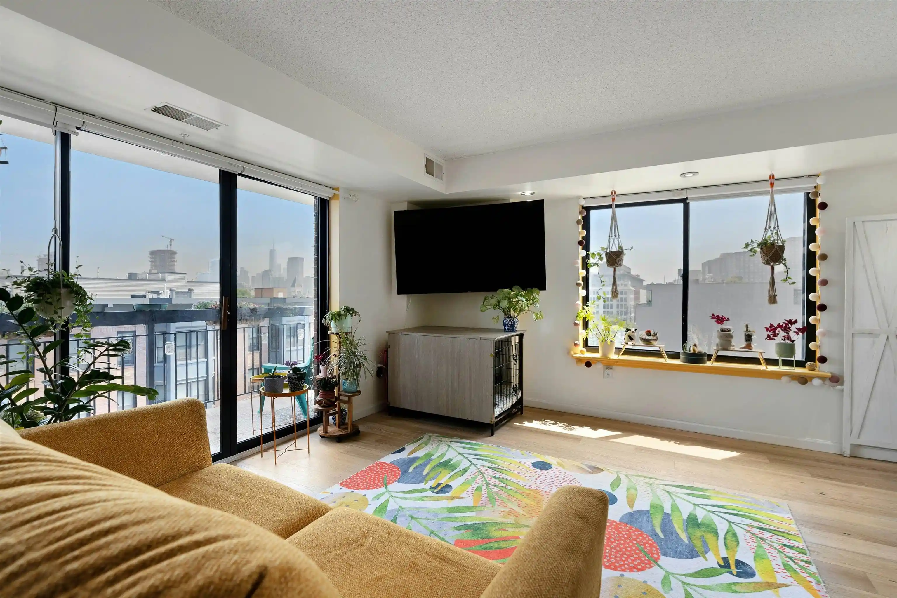 5th image of 700 1St St, Hoboken, NJ 07030