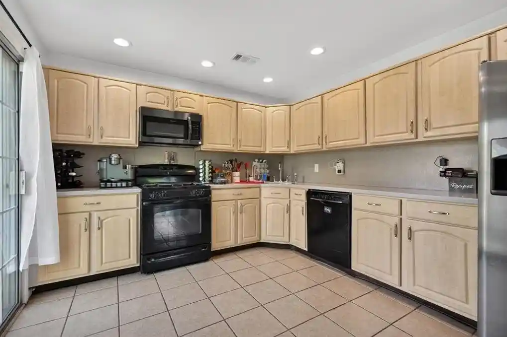 30th image of 1 Cypress St, Jersey City, NJ 07305 | MLS# 260014066