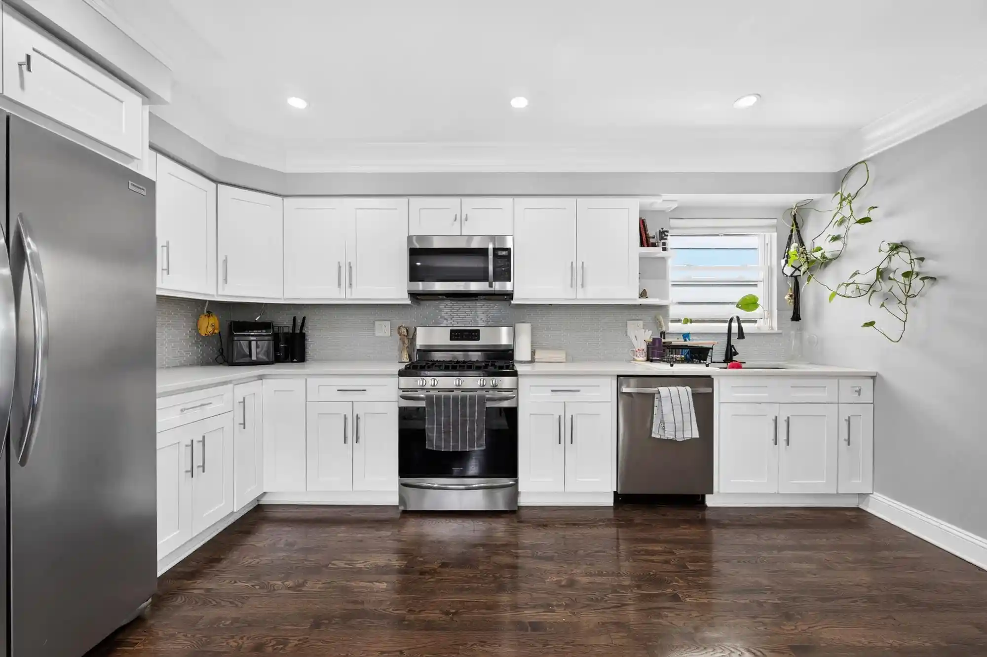 Photo 3 of Single family home for sale at 7010 Jackson St, West New York, NJ 07093 | MLS# 260014072 | Listing updated on 2026-08-28