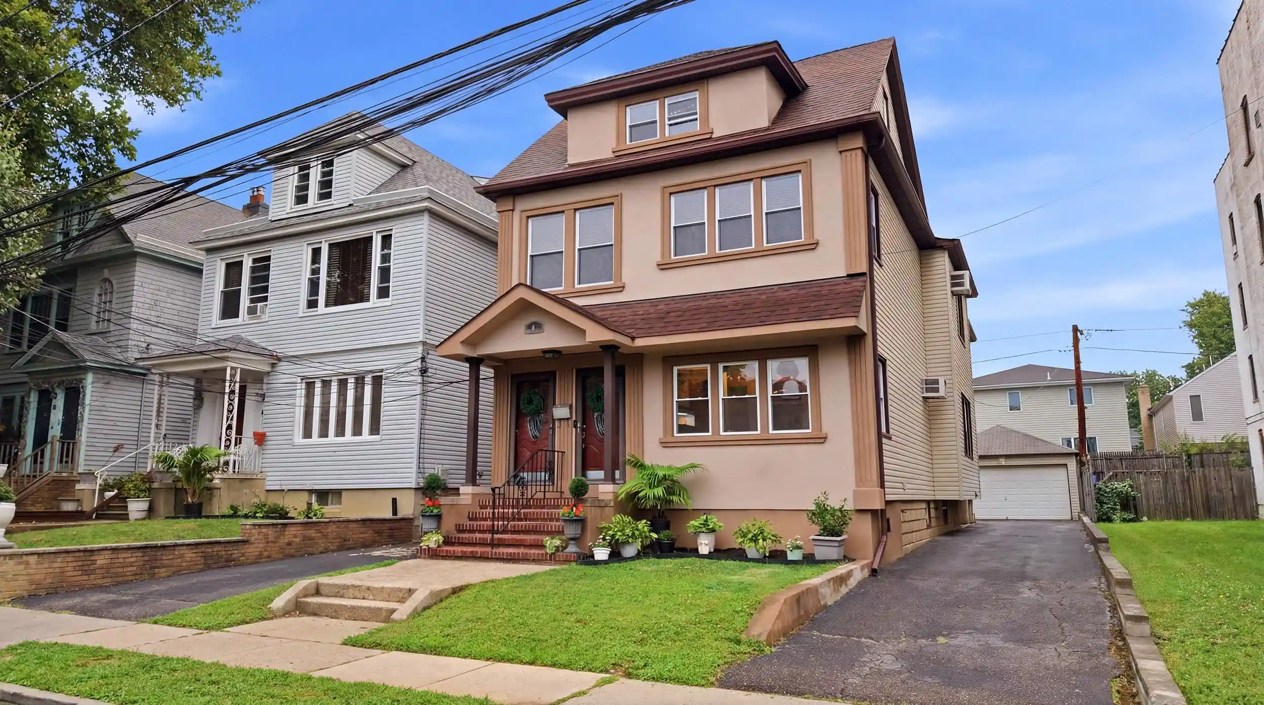Photo 1 of Sale Pending at 9 Lincoln Pkwy, Bayonne, NJ 07002 | MLS# 260014073 | Listing updated on 2026-08-07