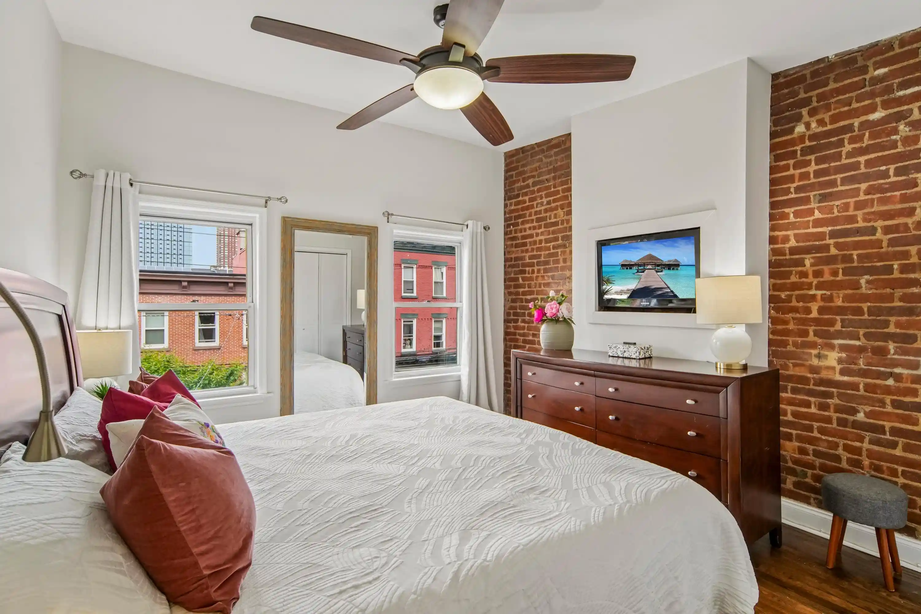Photo 3 of Sale Pending at 75 1/2 Erie St, Jersey City, NJ 07302 | MLS# 260014132 | Listing updated on 2026-08-21