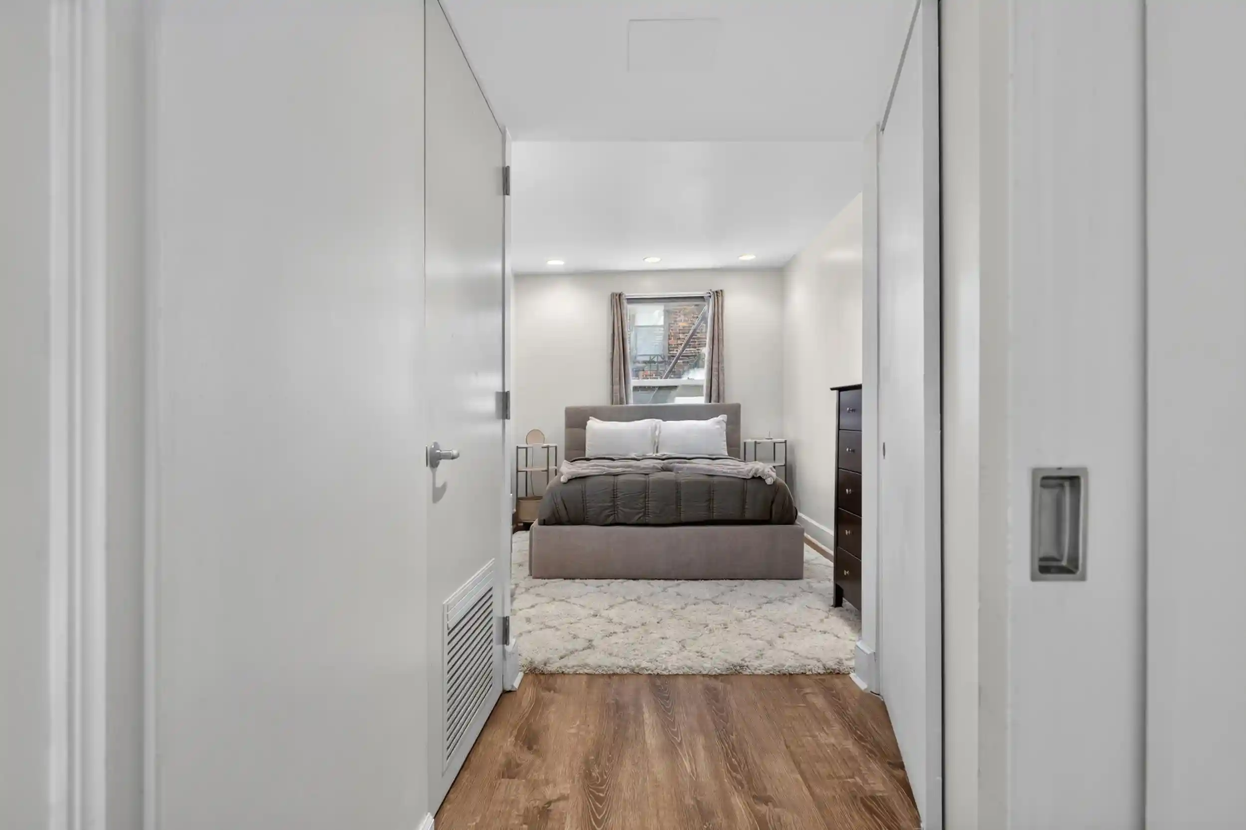 4th image of 117 Bloomfield St, Hoboken, NJ 07030