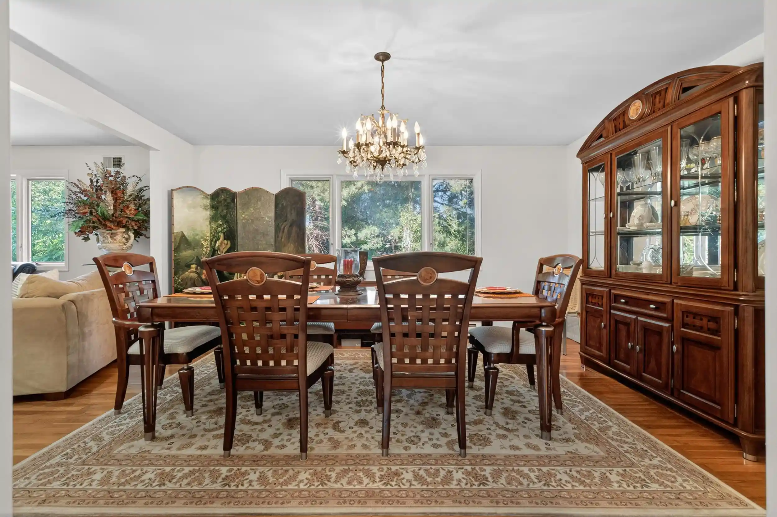 Listing Photo 4 - Condo for sale in building located at 126 W 33rd St, Bayonne, NJ 07002 - Unit #3