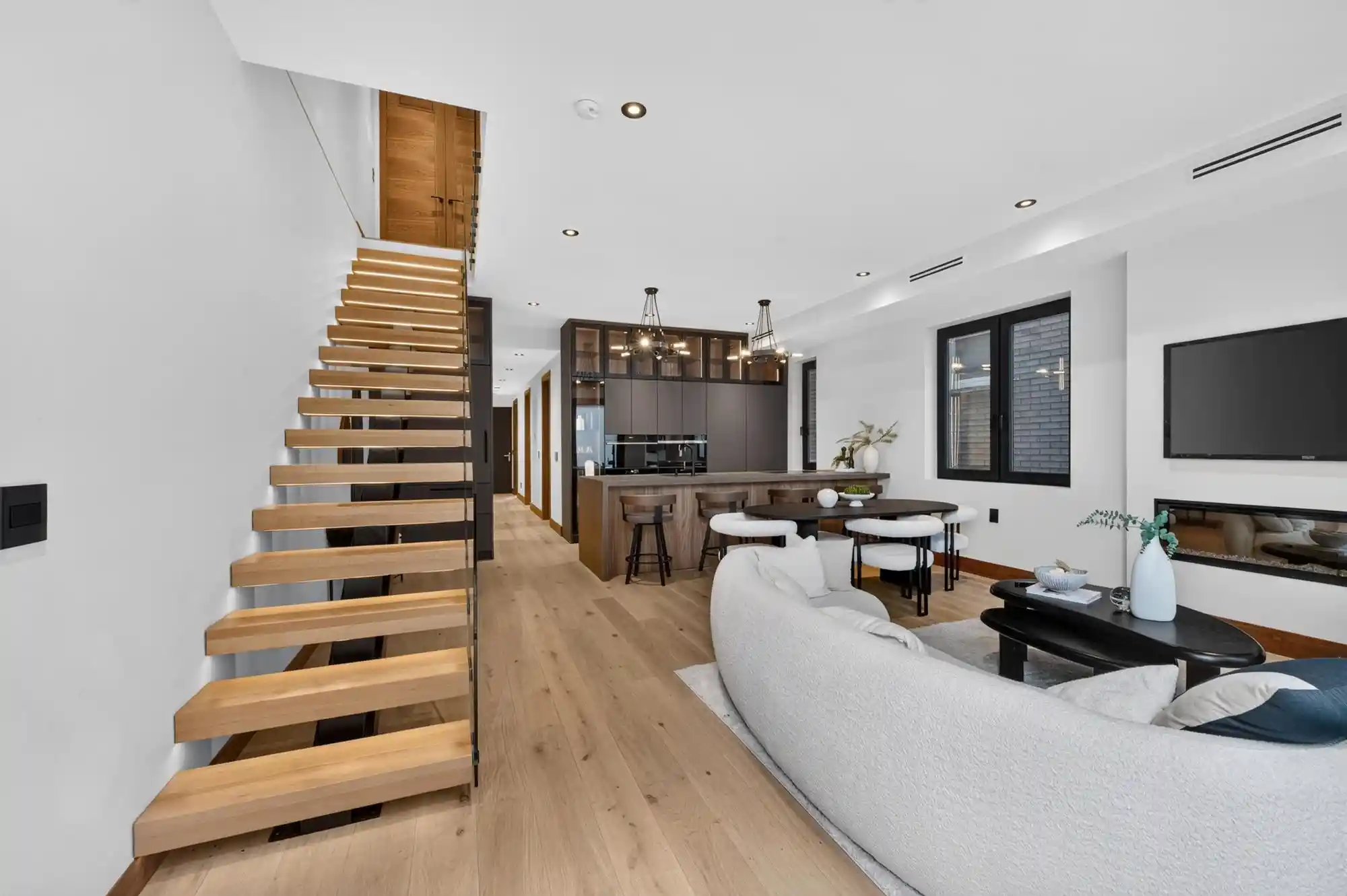 Listing Photo 3 - Condo for sale in building located at 91 Hancock Ave, Jersey City, NJ 07307 - Unit #1