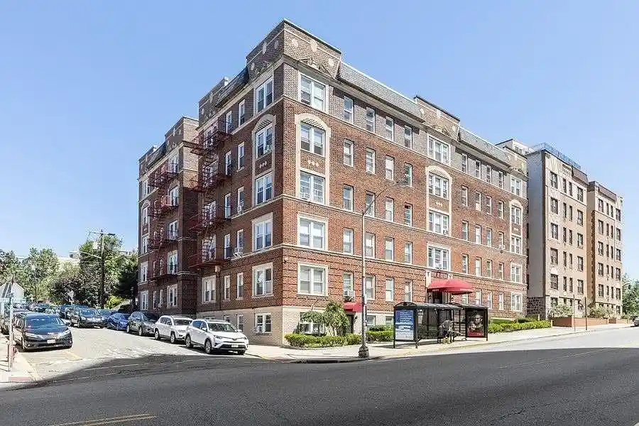6th image of 6045 Blvd East #C8, West New York, NJ 07093 | MLS# 260014366