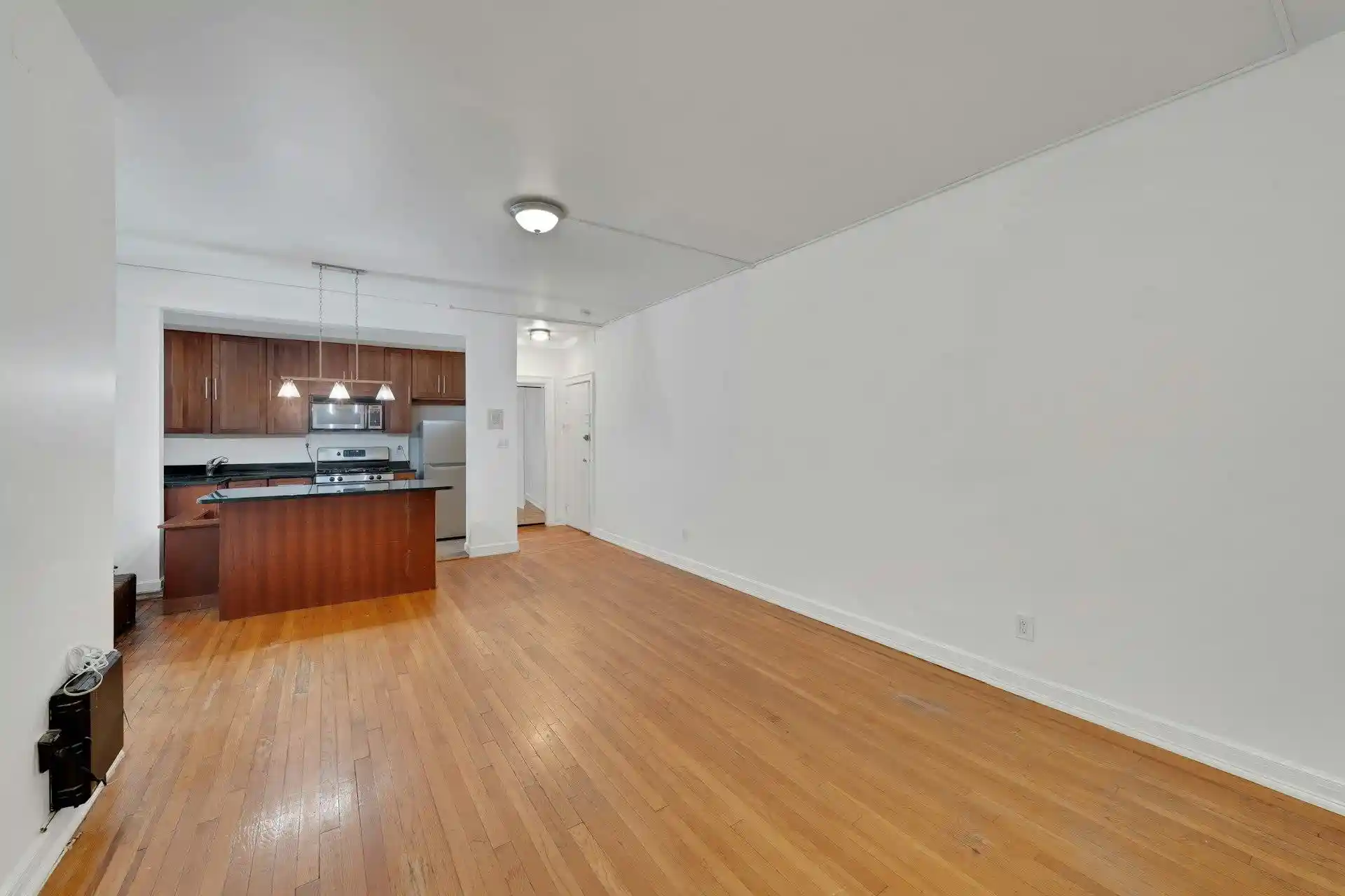 21st image of 56 Glenwood Ave #3, Jersey City, NJ 07306 | MLS# 260014413