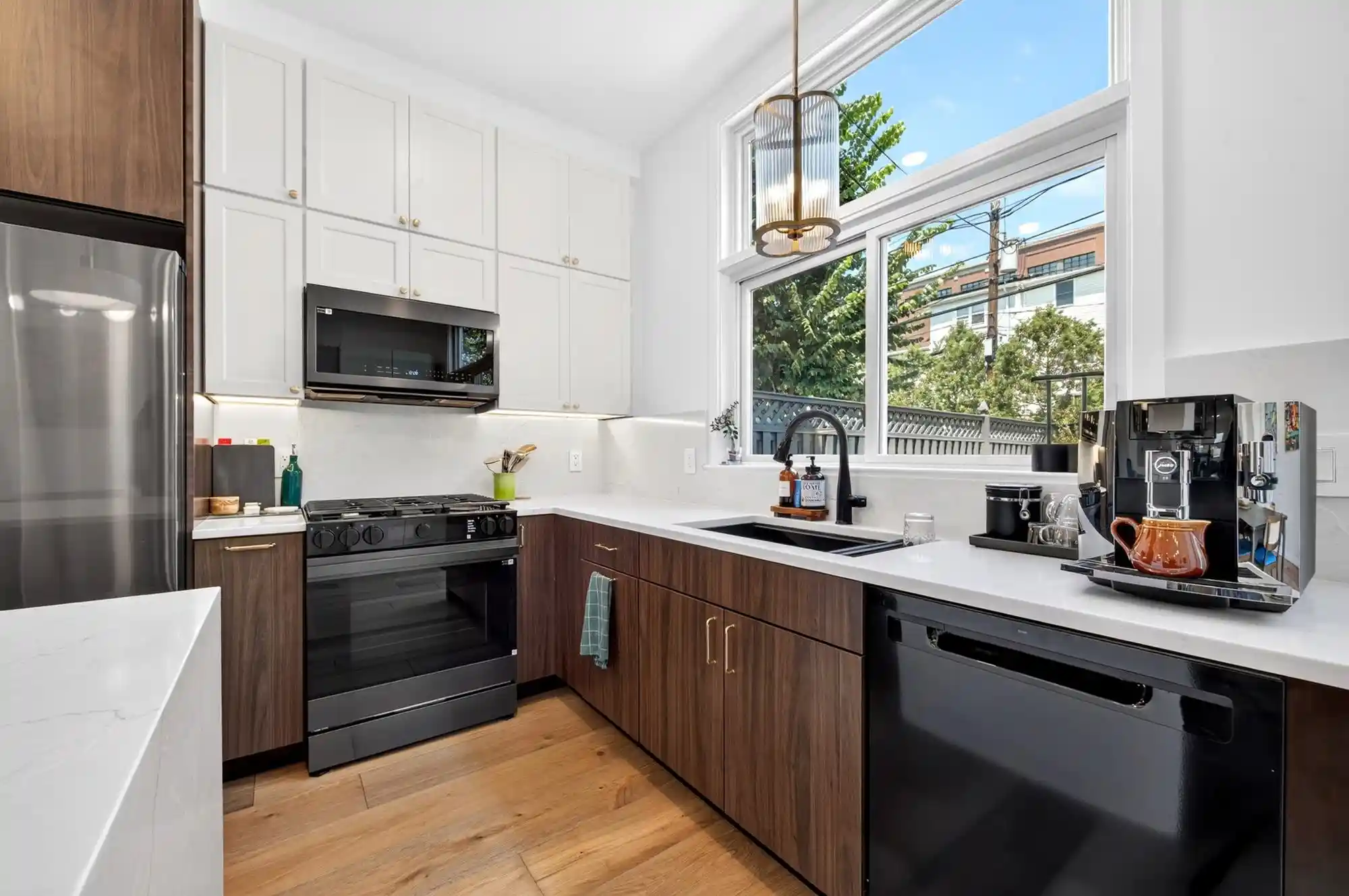 Photo 2 of Sale Pending at 304 9th Street, Jersey City, NJ 07302 | MLS# 260014421 | Listing updated on 2026-08-05