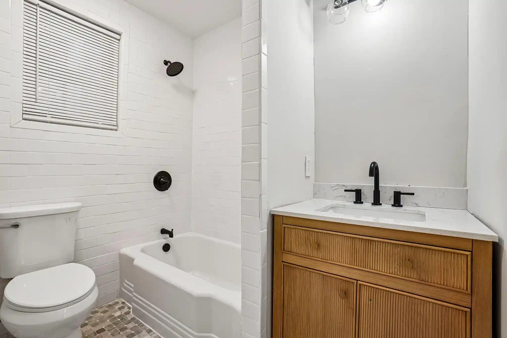 2nd image of 310 25th St, Union City, NJ 07087 | MLS# 260014425