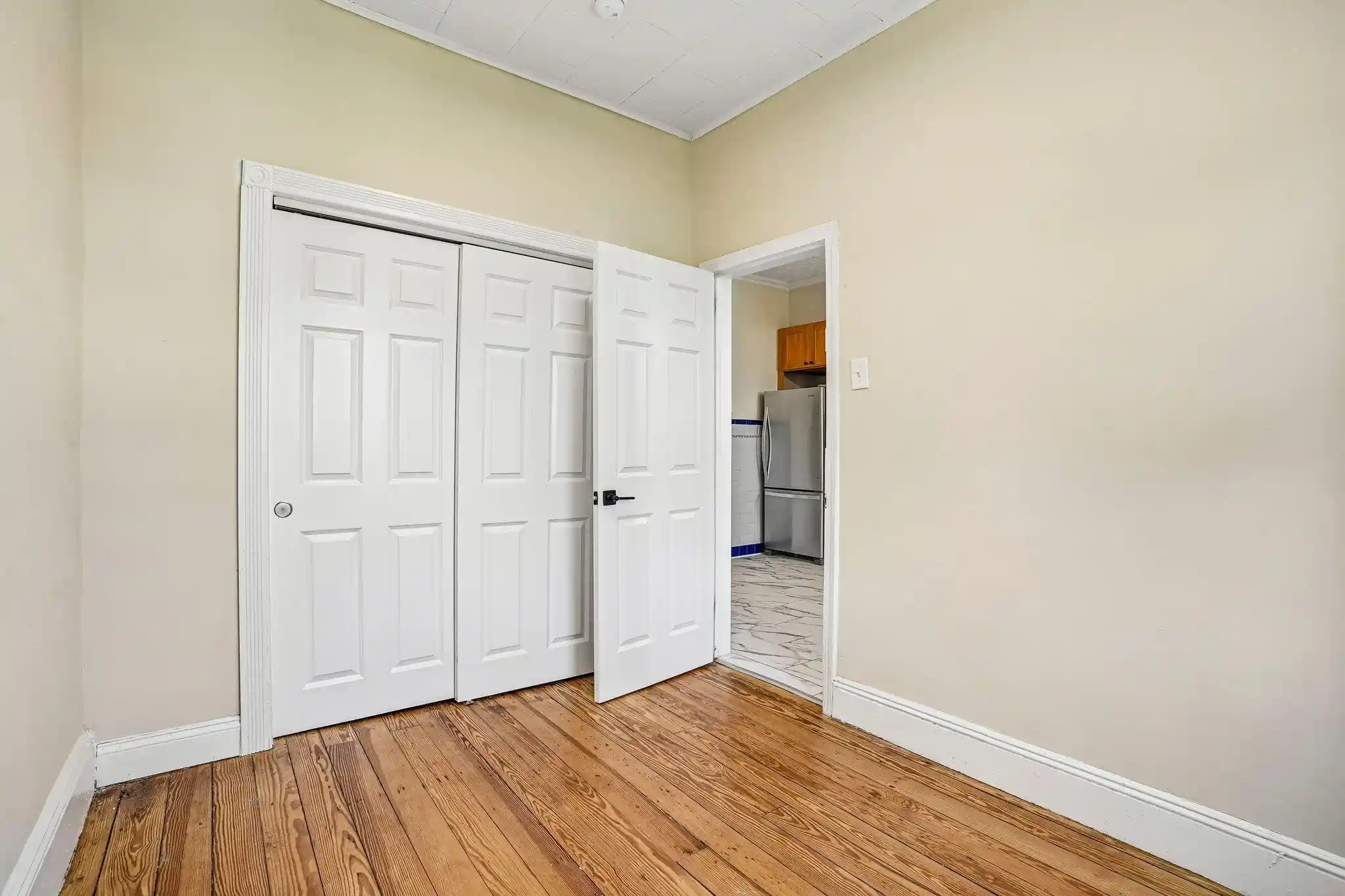 4th image of 310 25Th St, Union City, NJ 07087 | MLS# 260014425